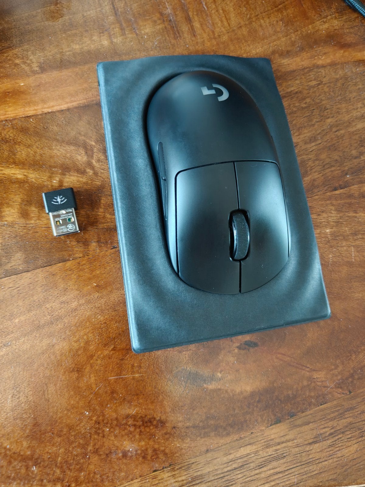 Logitech Pro Lightspeed Gaming Muis met 8000Hz Receiver, Computers en Software, Muis, Ophalen of Verzenden, Zo goed als nieuw