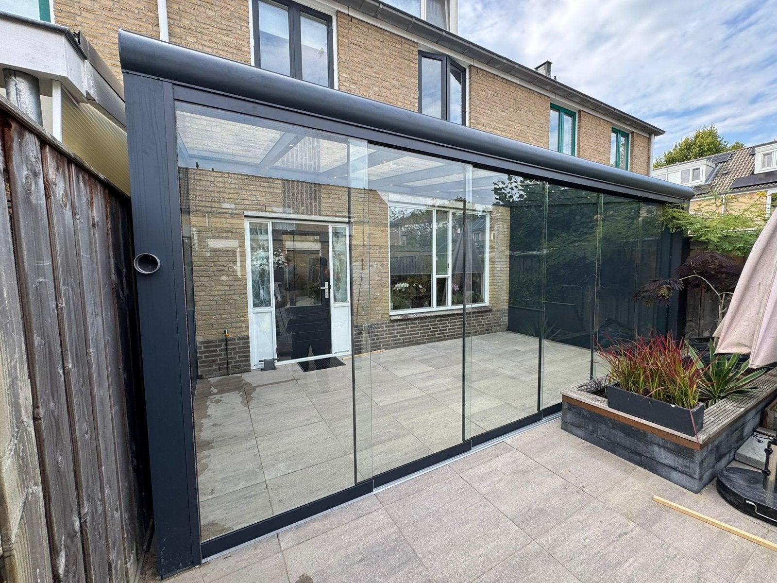 Moderne Veranda met Glazen Schuifwanden, Ophalen, Zo goed als nieuw, Veranda