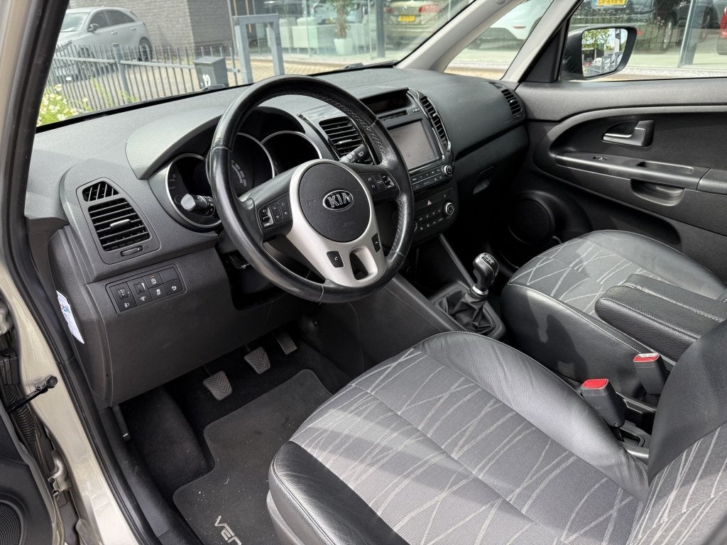 Kia Venga 1.4 CVVT DynamicPlusline | Navi | Cruise | Camera, Auto's, Kia, Voorwielaandrijving, Gebruikt, 4 cilinders, 1153 kg