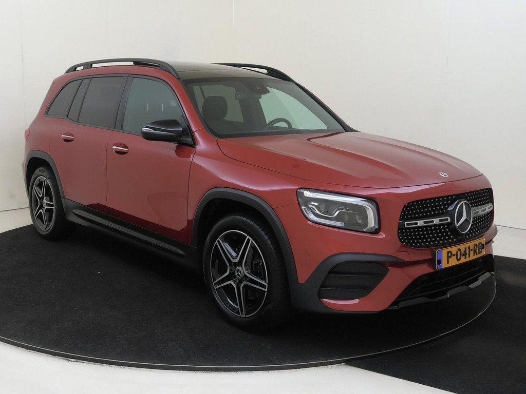 Mercedes-Benz GLB 200 AMG-Line 163PK | Panorama-dak | Trekha, Auto's, Mercedes-Benz, Euro 6, 4 cilinders, Leder en Stof, 163 pk