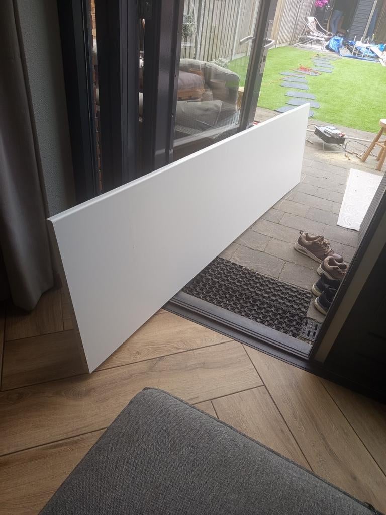 Bureaublad ikea, Ophalen