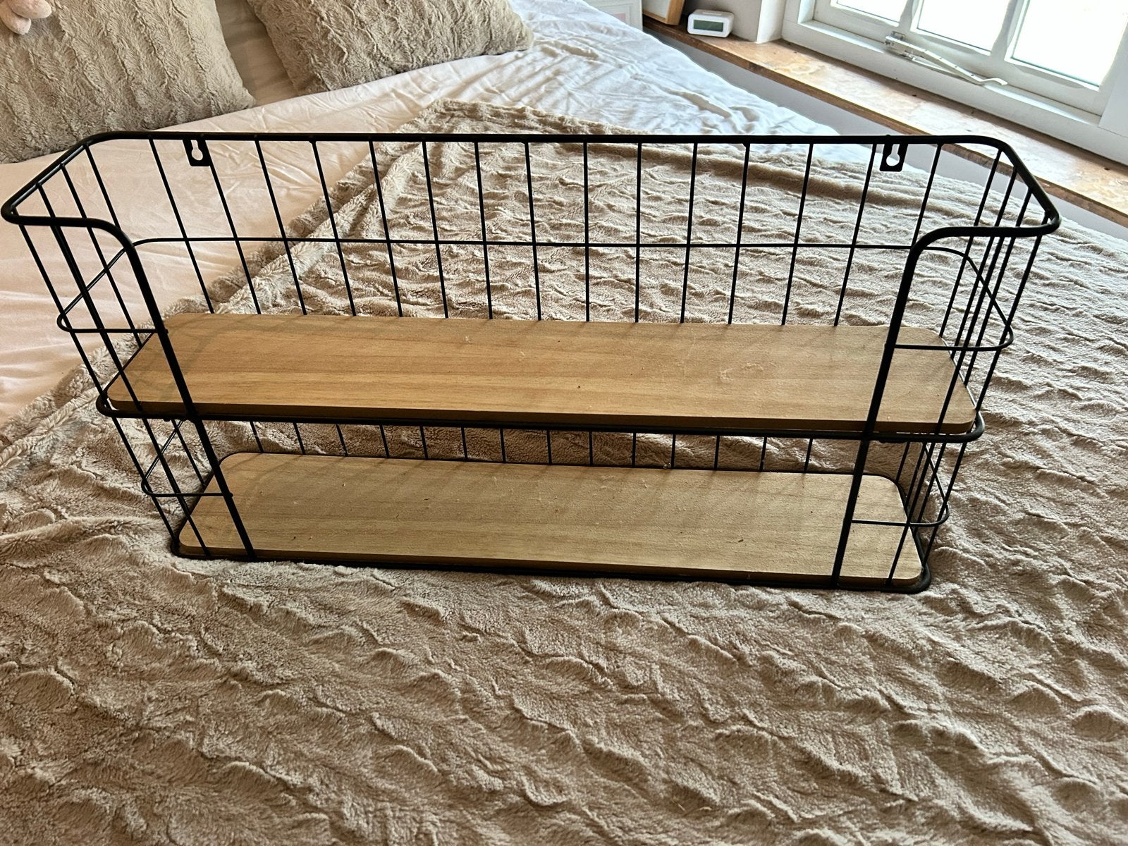 Zwart metalen wandrek met houten planken (66x15x33cm), Ophalen, Metaal, Industrieel, Gebruikt