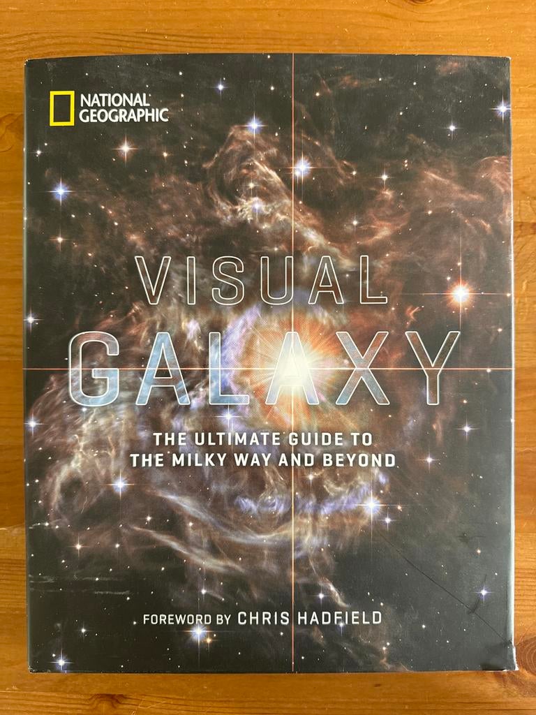 National Geographic Visual Galaxy: Melkweg & daarbuiten, Boeken, Ophalen of Verzenden, Zo goed als nieuw, Natuurwetenschap