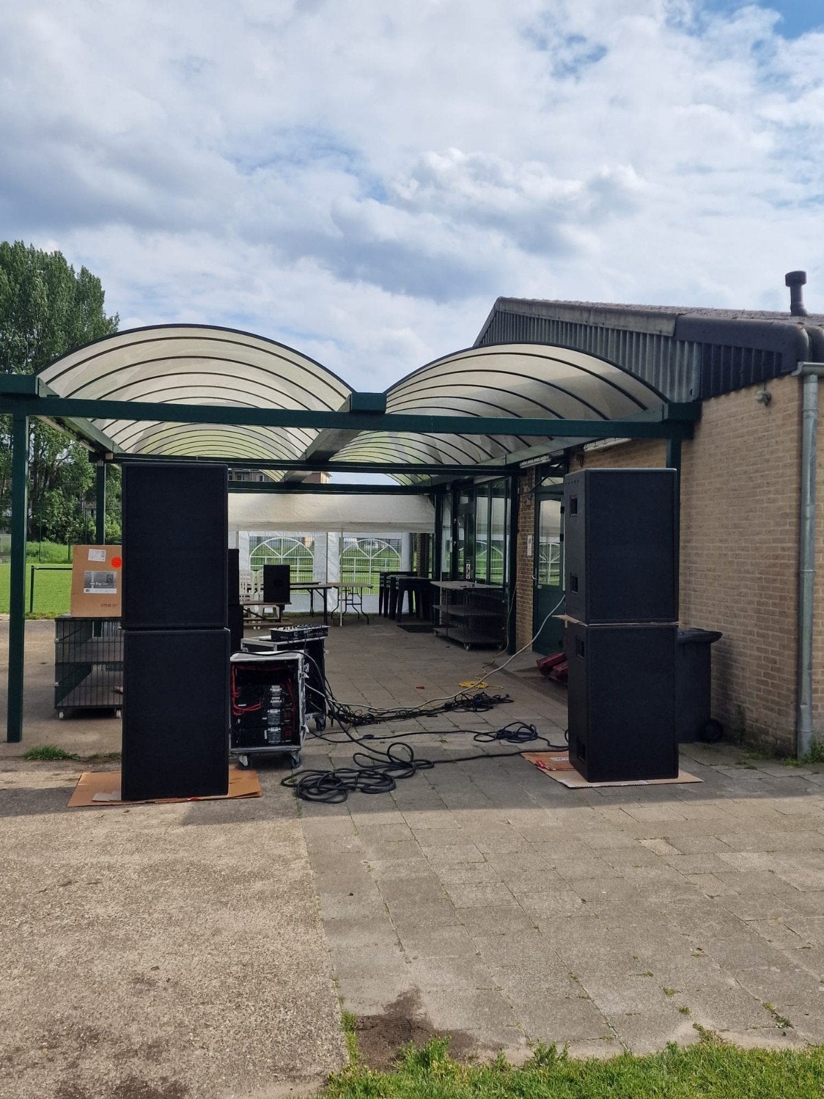 EAW 850 set + amprack en kabels, Muziek en Instrumenten, Ophalen of Verzenden