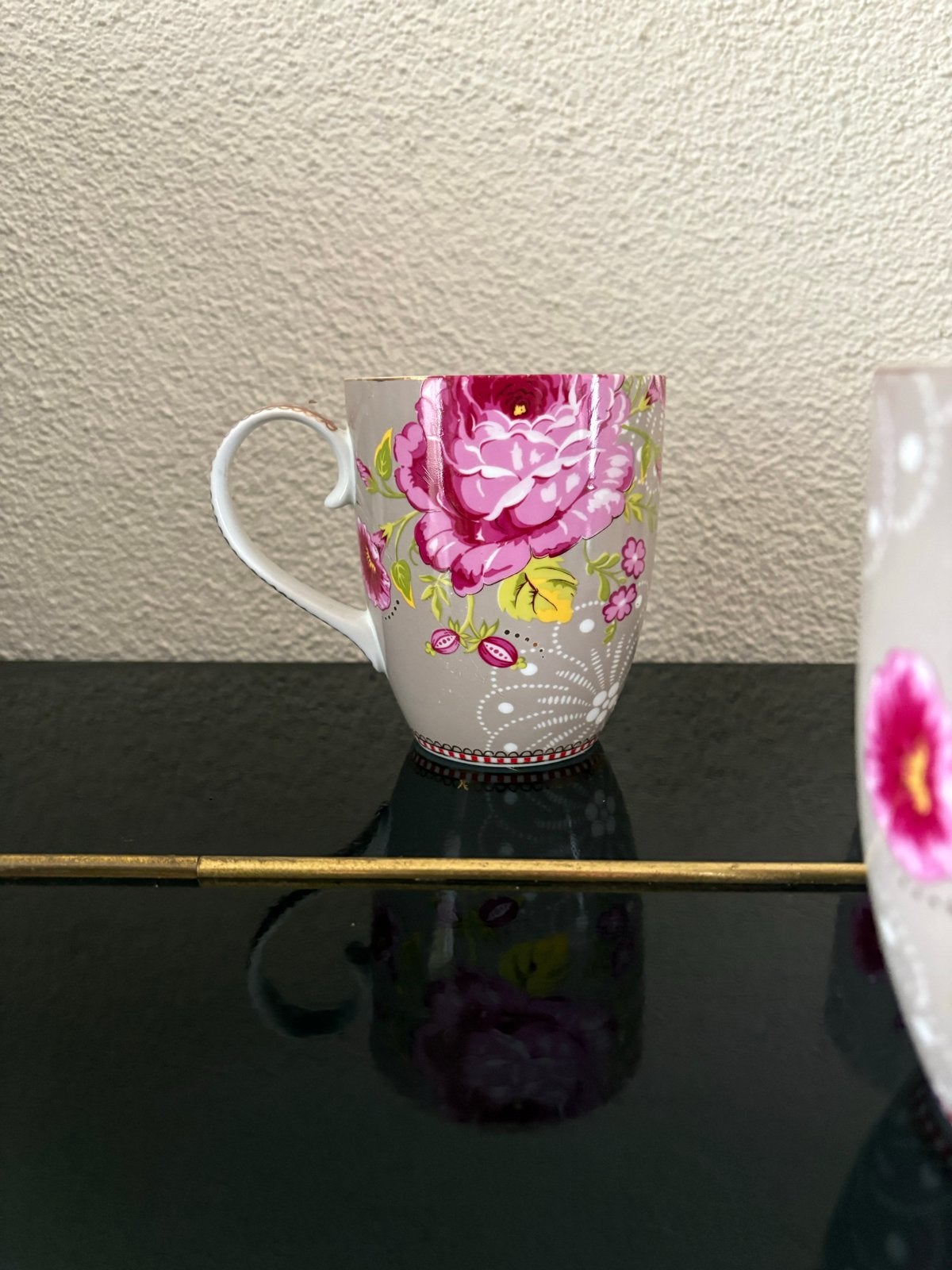 PiP Mokken met rozenprint - Set van 3, Keramiek, Zo goed als nieuw, Modern, Mok