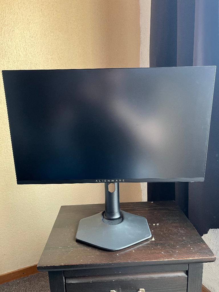 Alienware AW2523HF, IPS, In hoogte verstelbaar, Full HD, Minder dan 1 ms