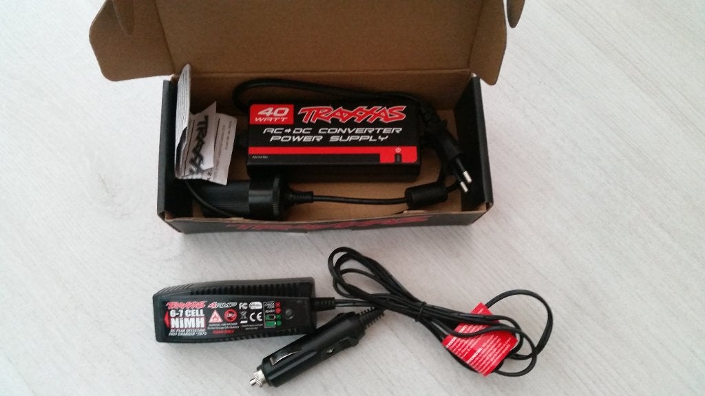 Traxxas snel charger en adapter zgan, Zo goed als nieuw, Schaal 1:10, Onderdeel, Ophalen