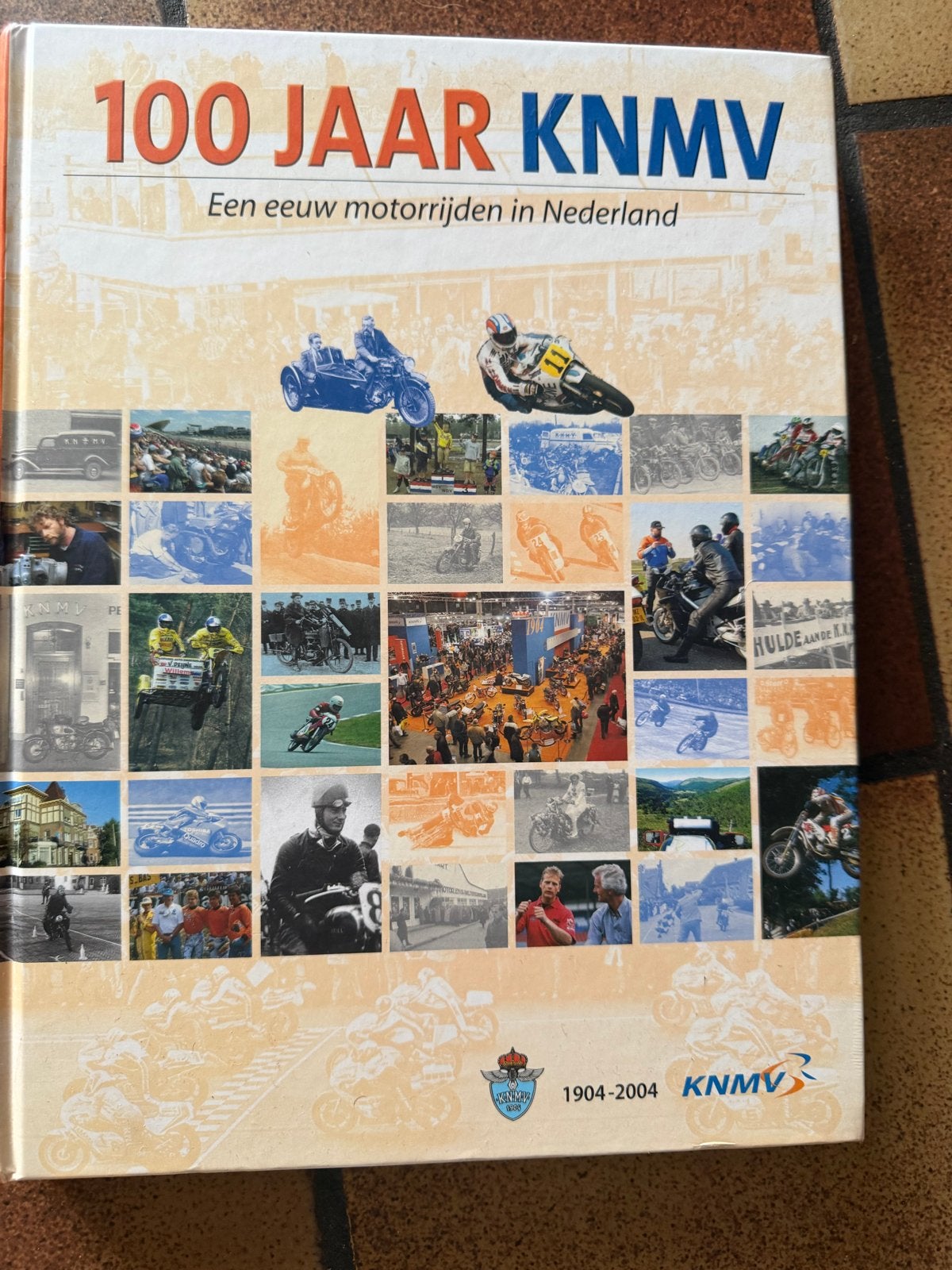 100 Jaar KNMV: Een eeuw motorrijden in Nederland, Ophalen of Verzenden, Zo goed als nieuw, Algemeen