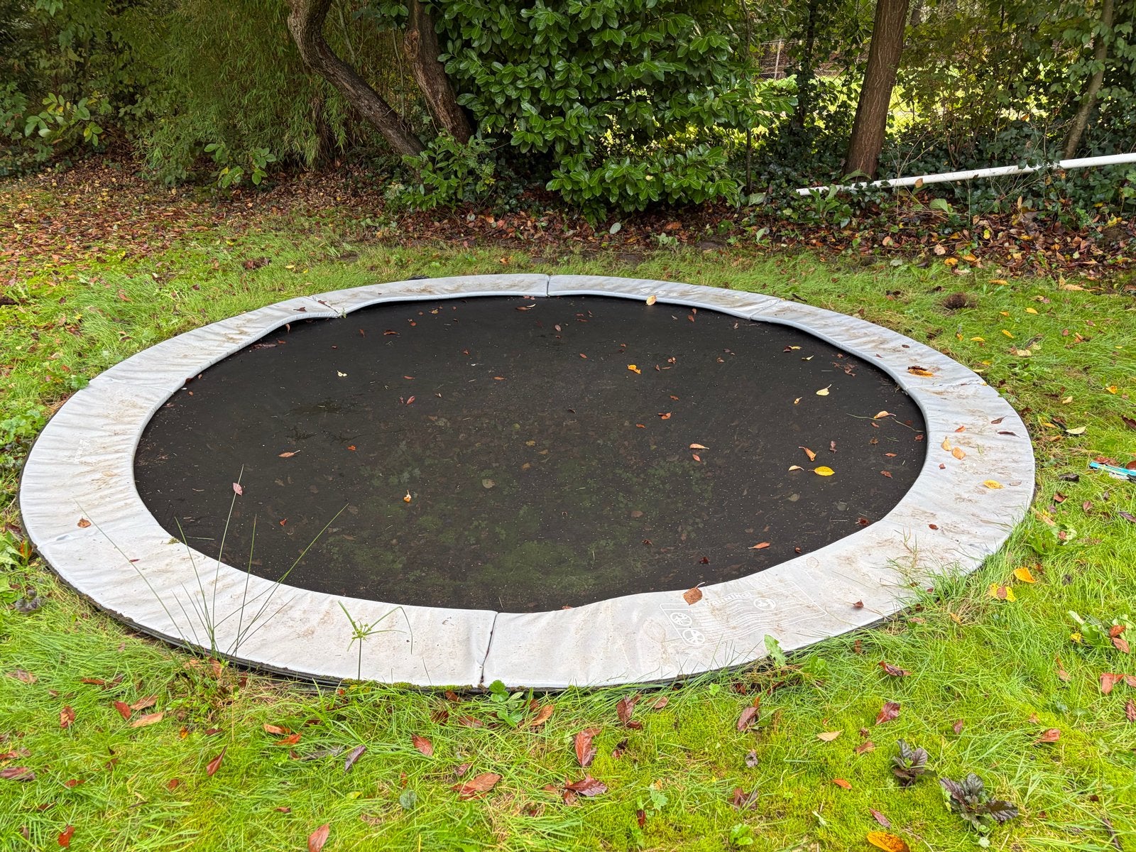 AKROBAT Inground Trampoline - 430 CM met cover, Ophalen, Gebruikt