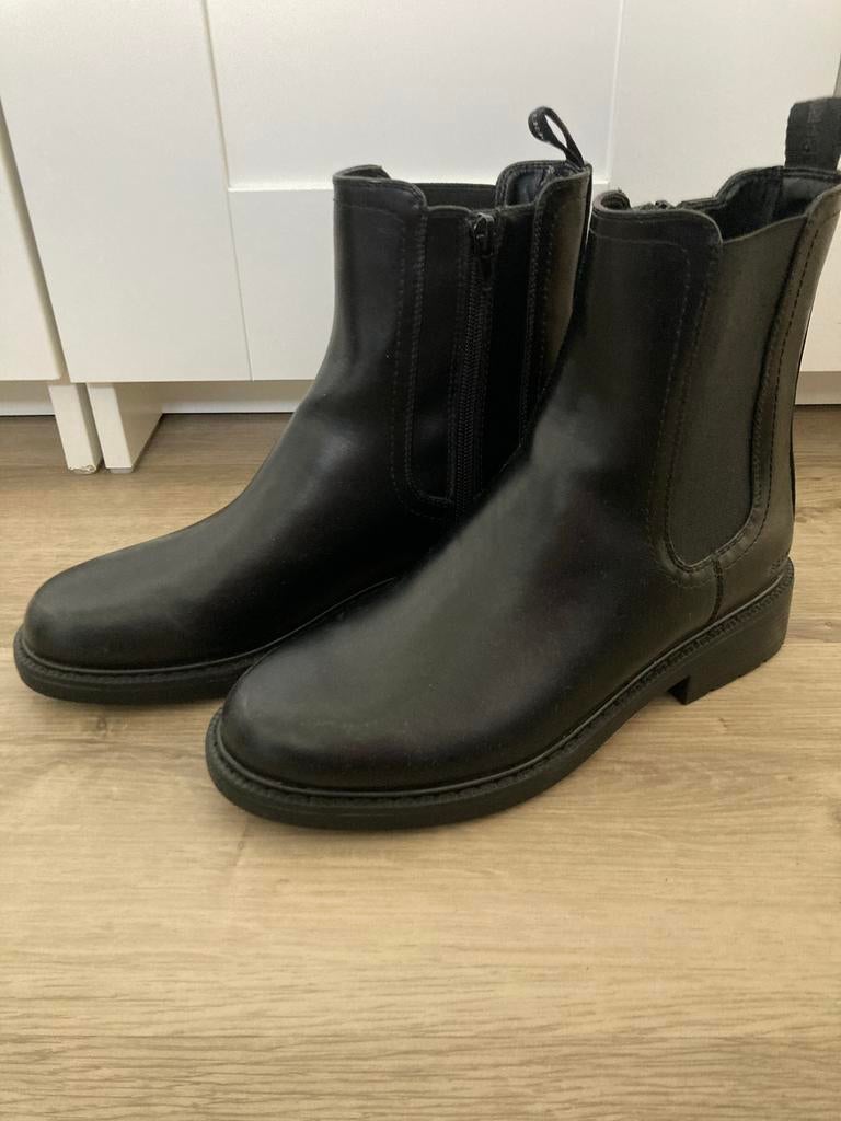 Nieuwe zwarte Esprit enkellaarzen, Kleding | Dames, Schoenen, Nieuw, Lage of Enkellaarzen, Zwart, Ophalen of Verzenden