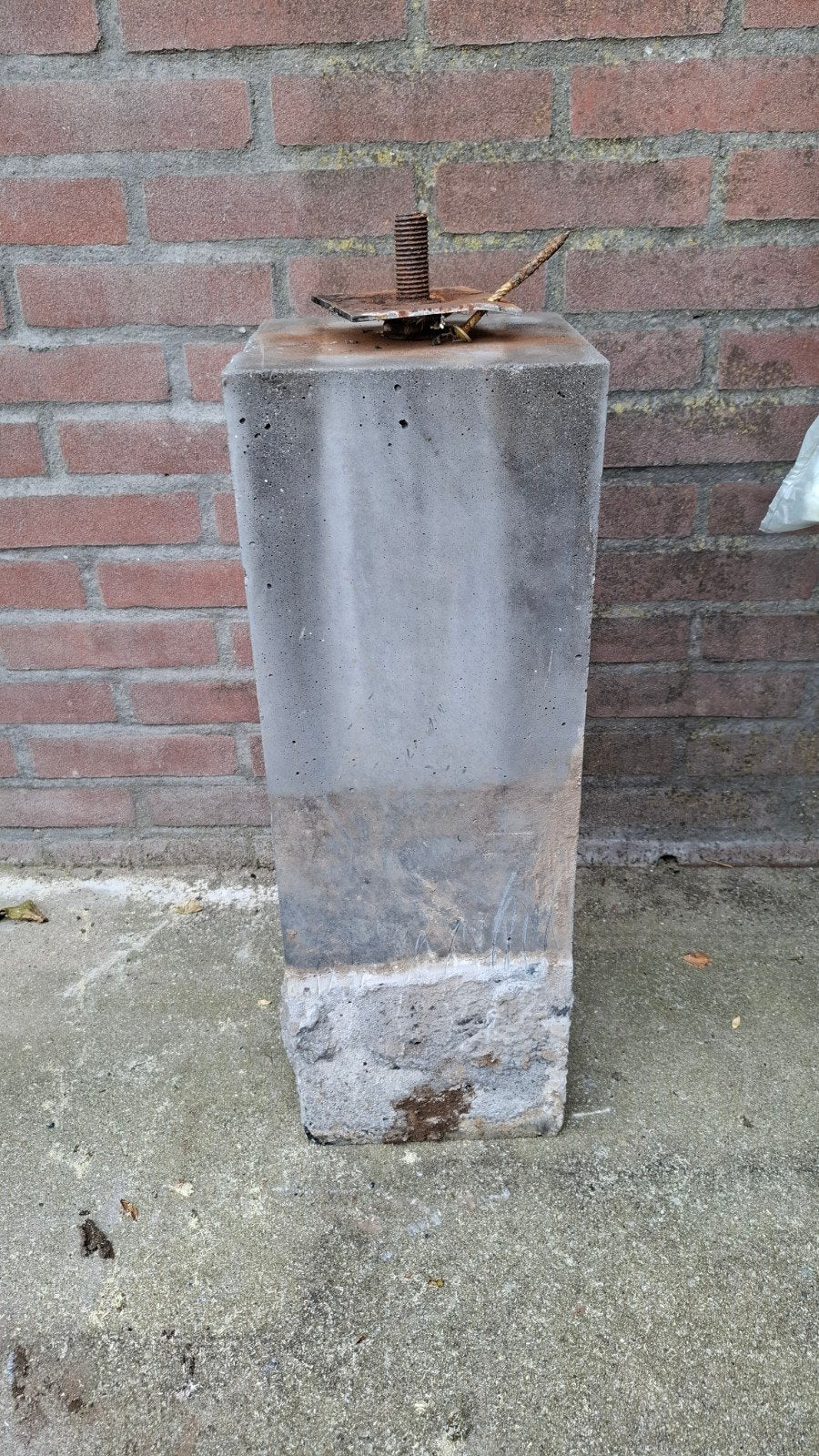 Beton poor gratis, Ophalen of Verzenden, Rond, Minder dan 30 cm