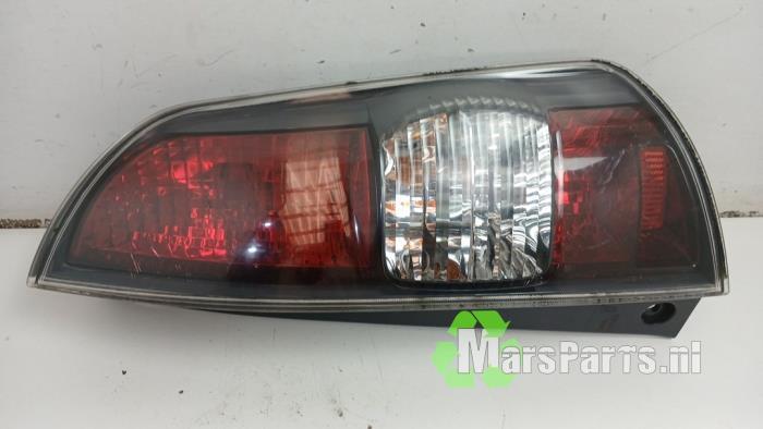 Achterlicht links van een Daihatsu Sirion, Gebruikt, Daihatsu, -, -