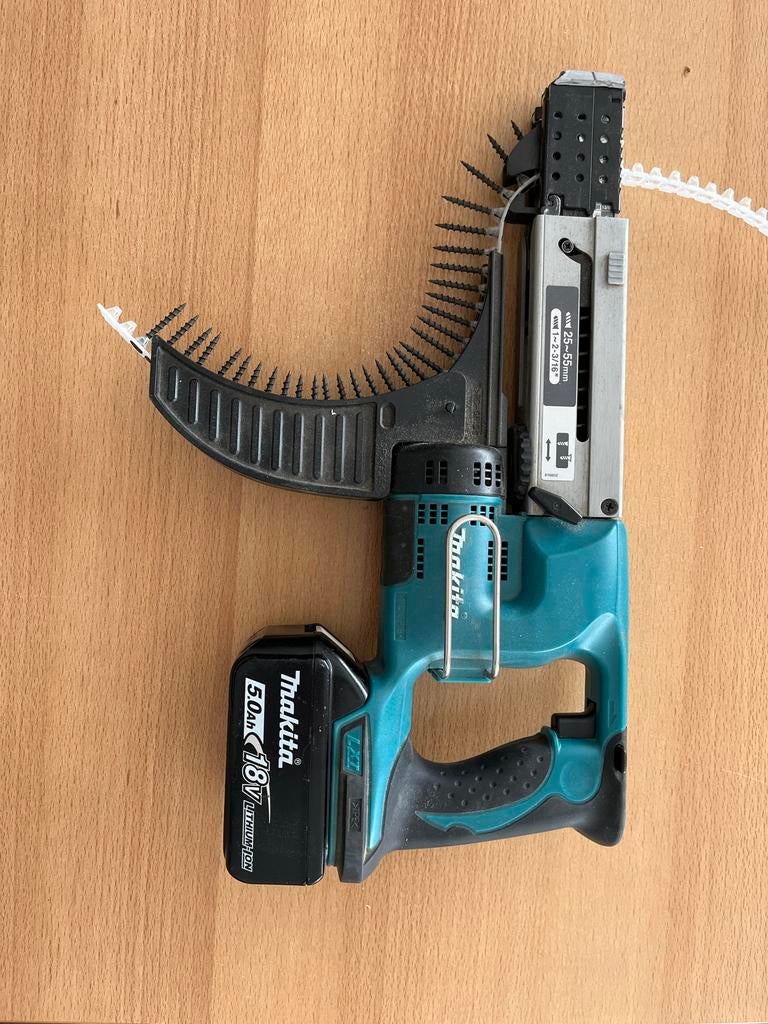 Makita Schroefmachine DFR550Z 18V Li-Ion (excl. accu), Gebruikt, Variabele snelheid, Ophalen of Verzenden, Boor- en Schroefmachine