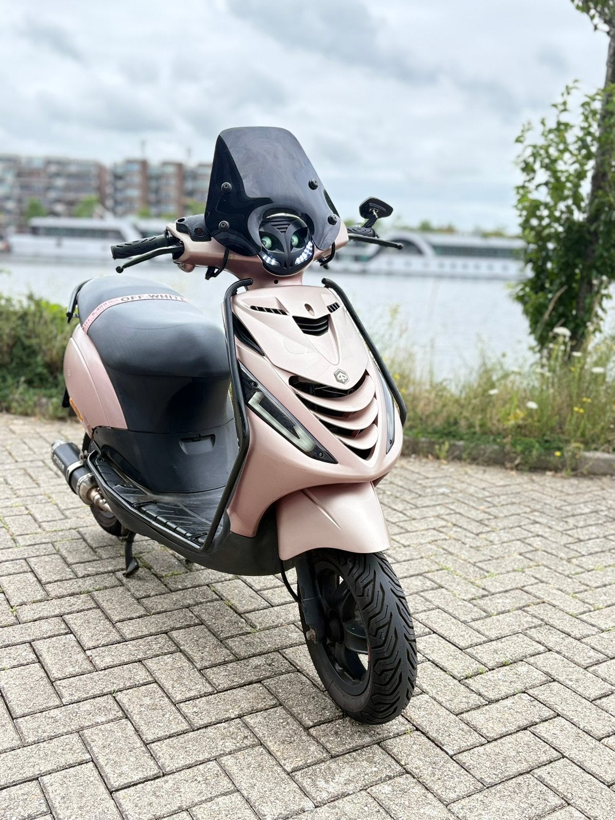 Zip brom scooter, Ophalen, Zo goed als nieuw