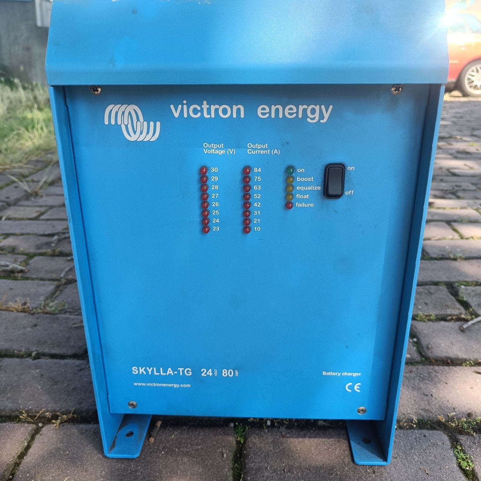 Defecte Victron skylla acculader, Ophalen, Gebruikt, Overige typen