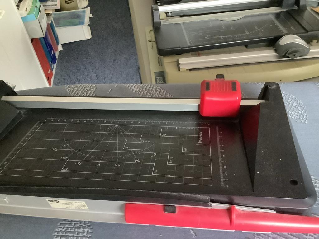 Papiersnijder voor hobbyisten - Nauwkeurig snijden, Ophalen of Verzenden, Gebruikt, Gereedschap of Toebehoren
