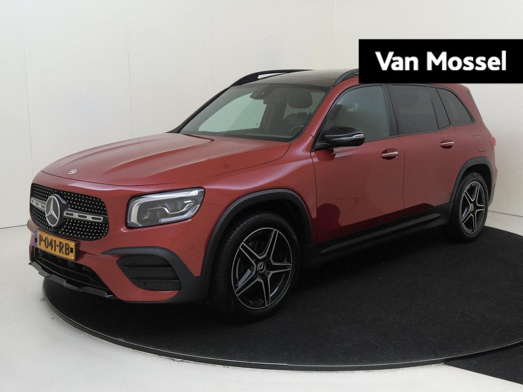 Mercedes-Benz GLB 200 AMG-Line 163PK | Panorama-dak | Trekha, Auto's, Mercedes-Benz, Euro 6, 4 cilinders, Leder en Stof, 163 pk