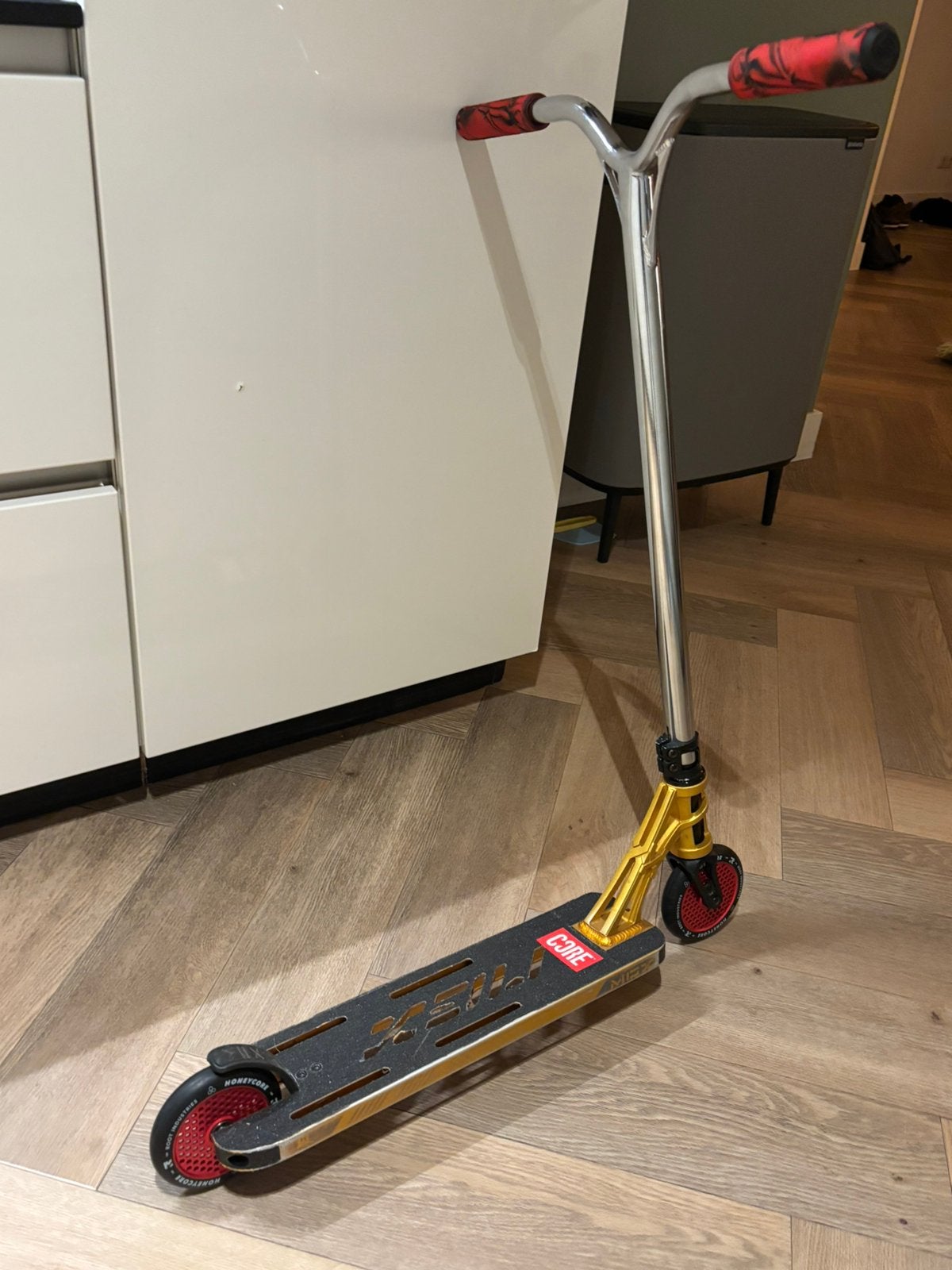Custom stuntstep, Ophalen, Zo goed als nieuw, Gewone step