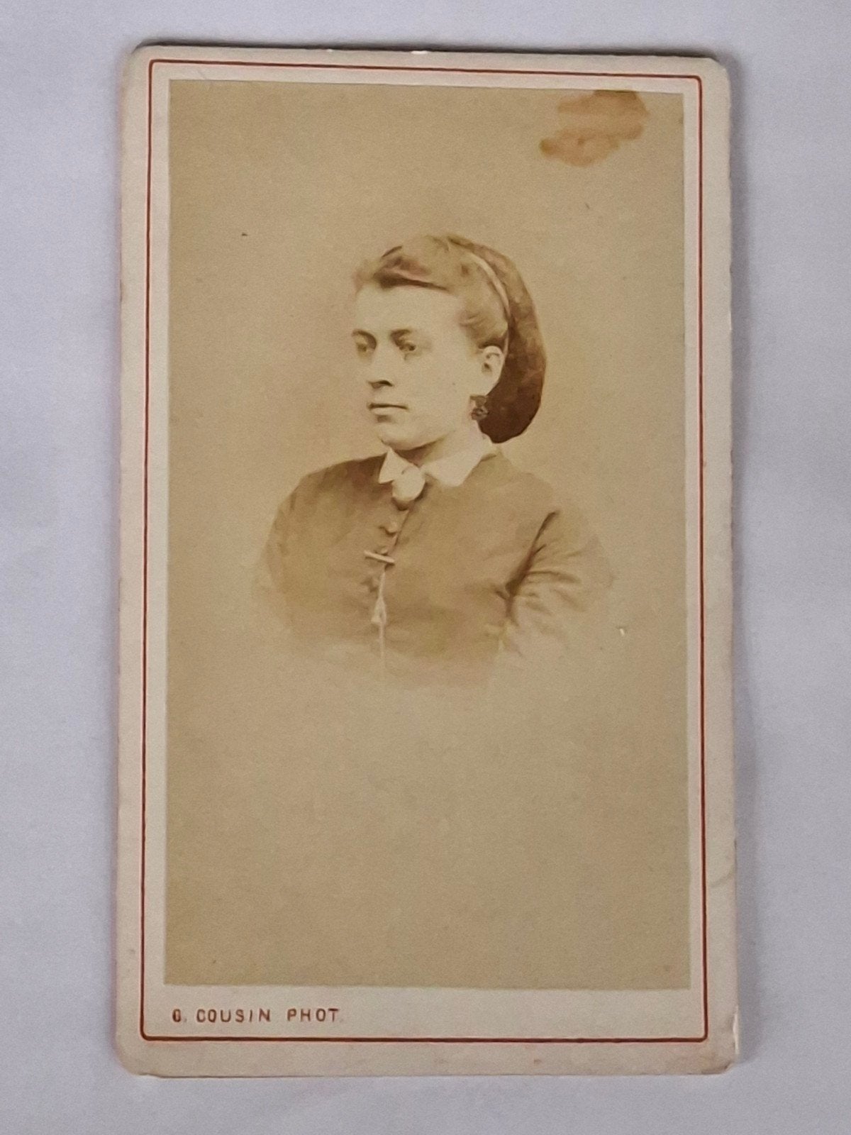 CDV- portret- studio- vrouw- Frankrijk- G. Cousin, Ophalen of Verzenden, Voor 1940, Overige onderwerpen, Foto