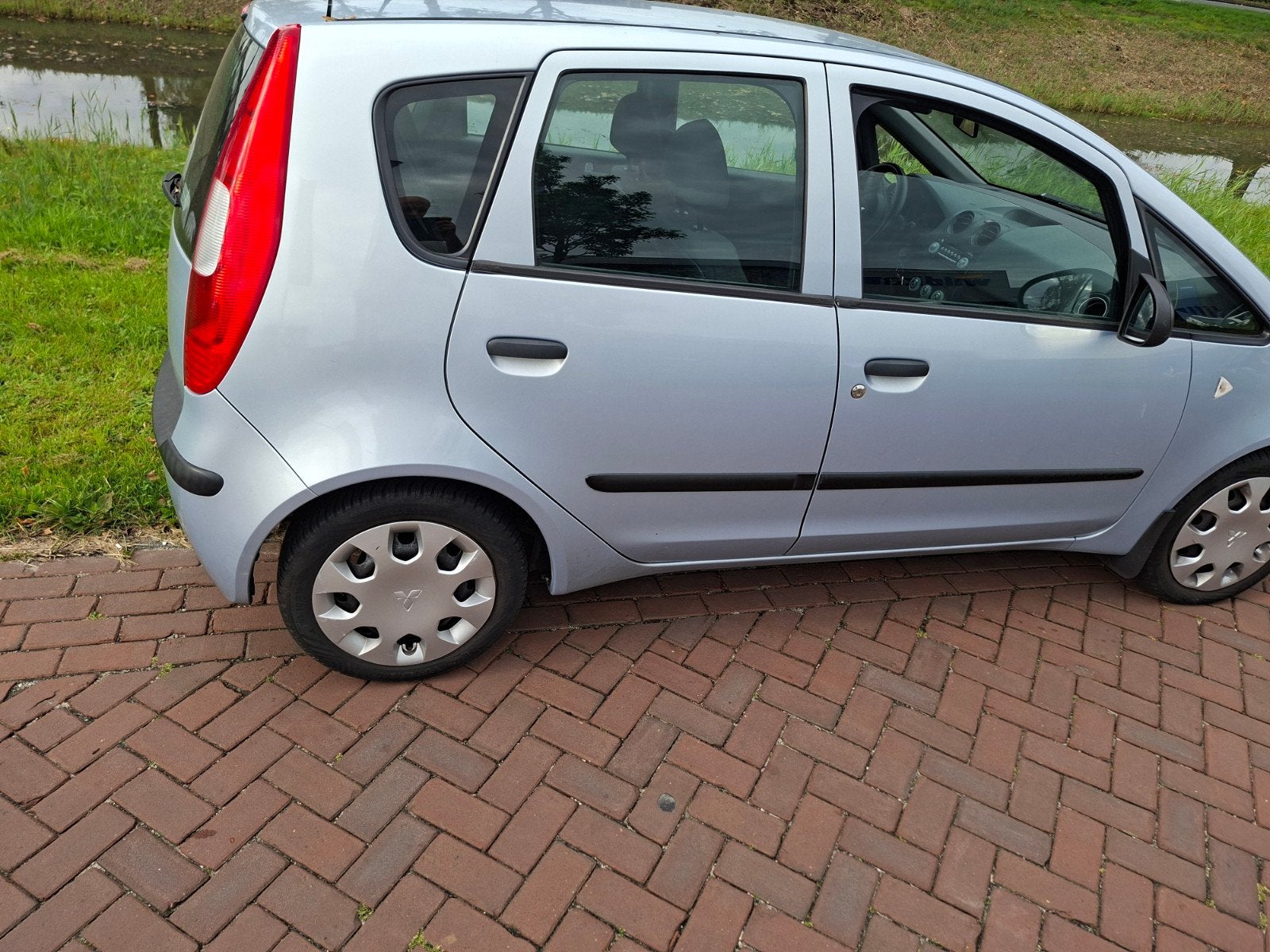 Mitsubishi Colt 1.3 CZ5 2004 Blauw, 31 €/maand, Blauw, Colt, Origineel Nederlands