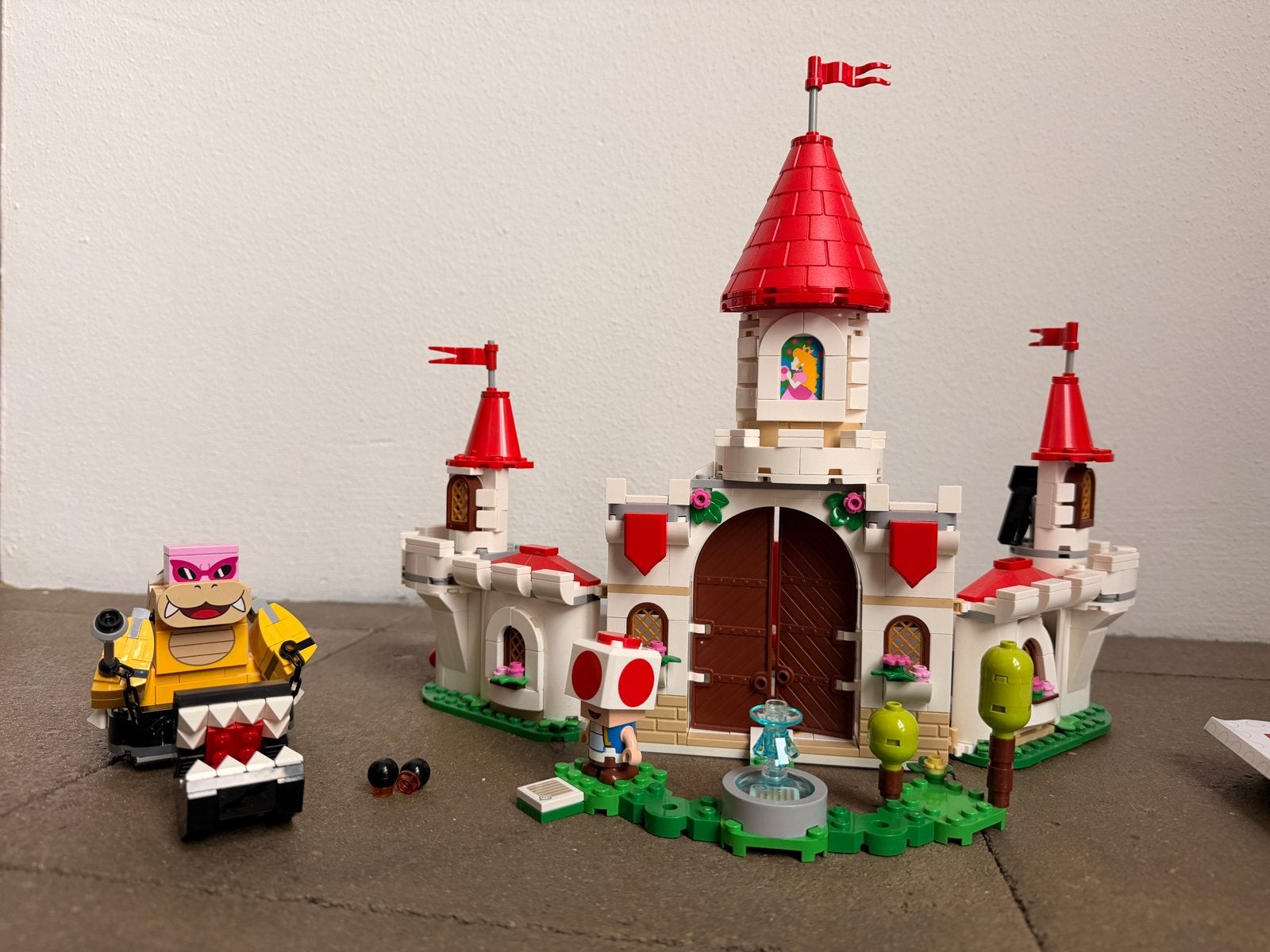 LEGO Super Mario - Peach' kasteel (71435), Kinderen en Baby's, Lego, Ophalen of Verzenden, Zo goed als nieuw, Compleet