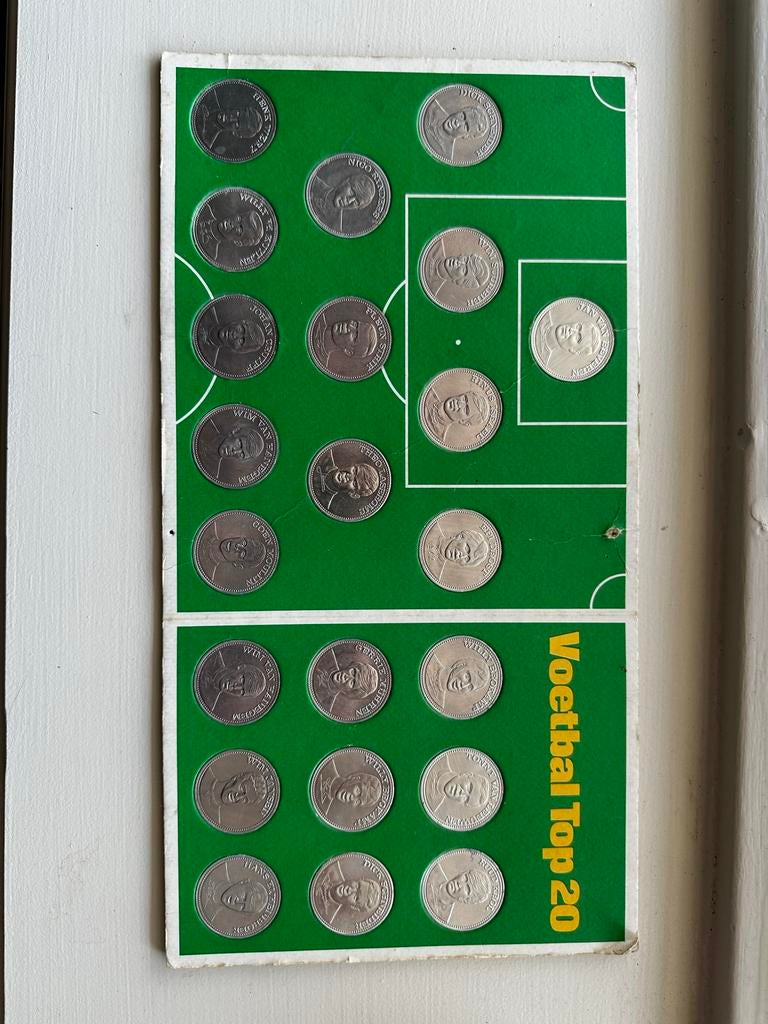 Complete set Shell Voetbal Top 20 penningen 1970, Verzamelen, Ophalen, Gebruikt