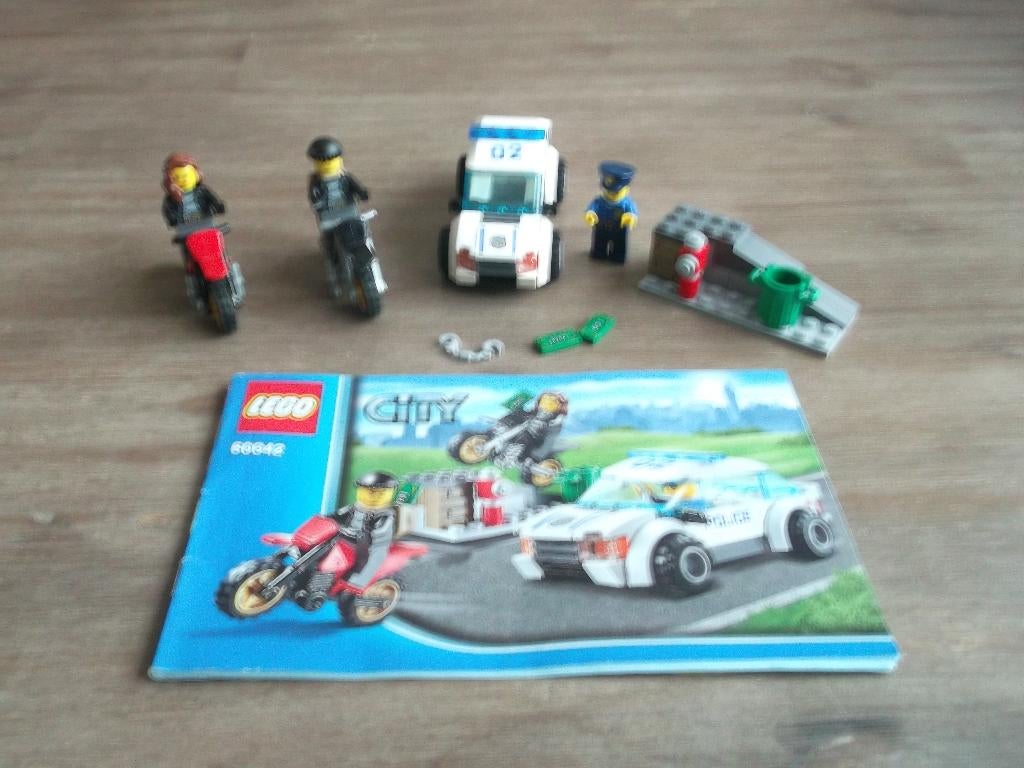 lego police 60042 high speed police chase (2014), Kinderen en Baby's, Speelgoed | Duplo en Lego, Gebruikt, Lego, Complete set