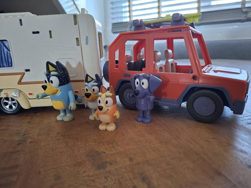 Speelgoed Bluey' s  caravan en jeep, Ophalen of Verzenden, Zo goed als nieuw