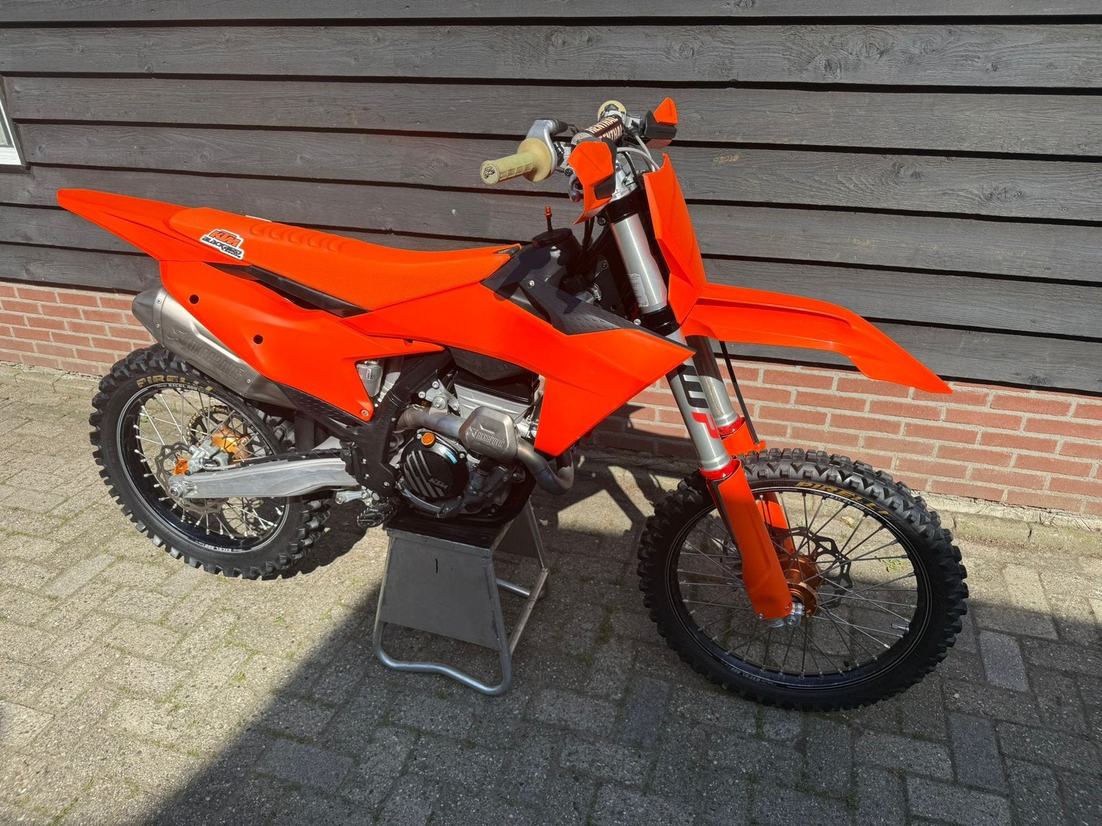 KTM 350 SX-F 2023 – Titanium Akrapovic – Haan Wielen - GET, Particulier