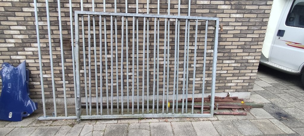 hekwerk Poort, Tuin en Terras, Tuinhekken en Hekwerk, Ophalen, Met poort, Gebruikt, Enkelstaafmat hekwerk