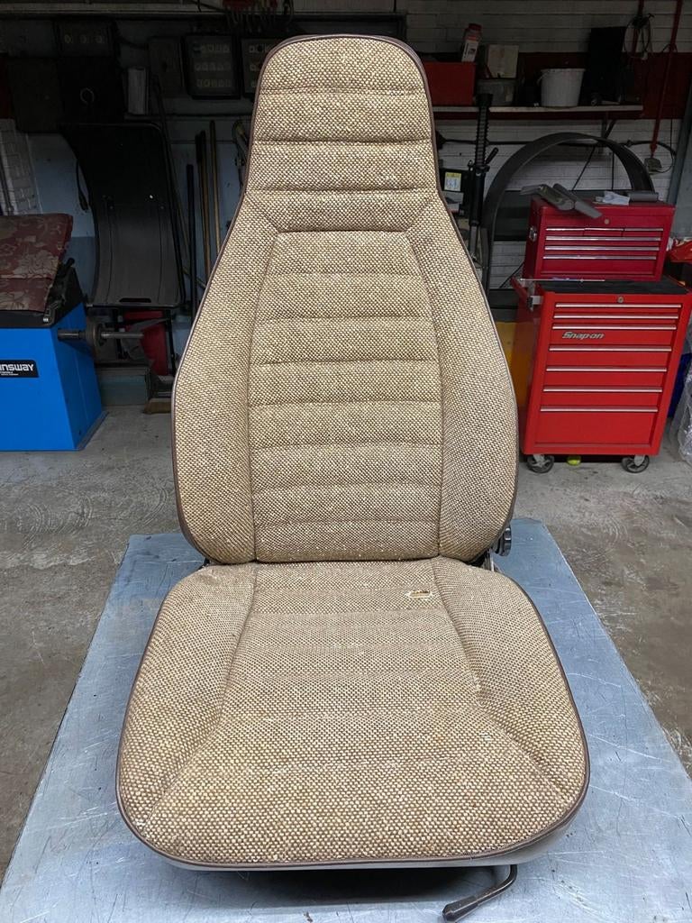 Porsche 911 linker stoel, Ophalen, Porsche
