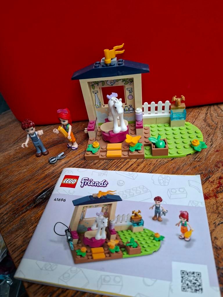 Lego Friends 41696 Pony Verzorging, Ophalen of Verzenden, Zo goed als nieuw