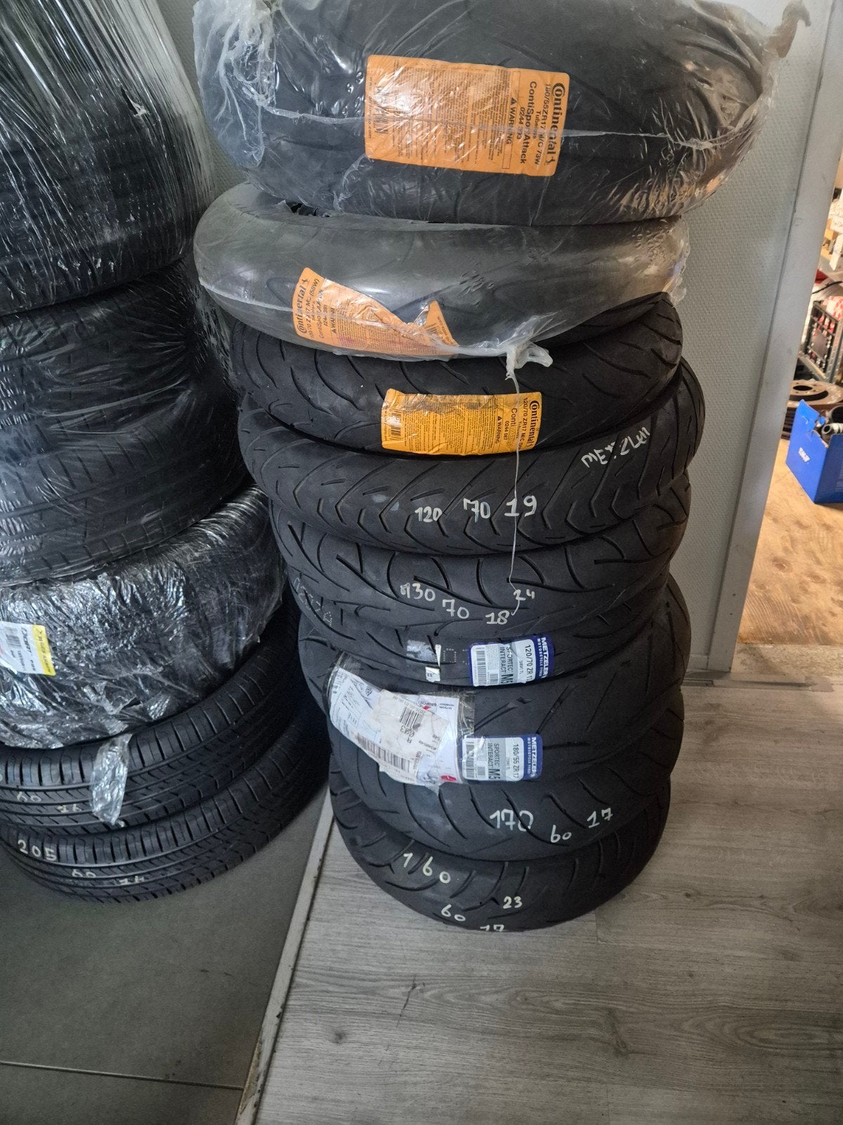 motor banden 120 70 19 130 70 18 170 60 17 160 60 17, Ophalen of Verzenden, Gebruikt