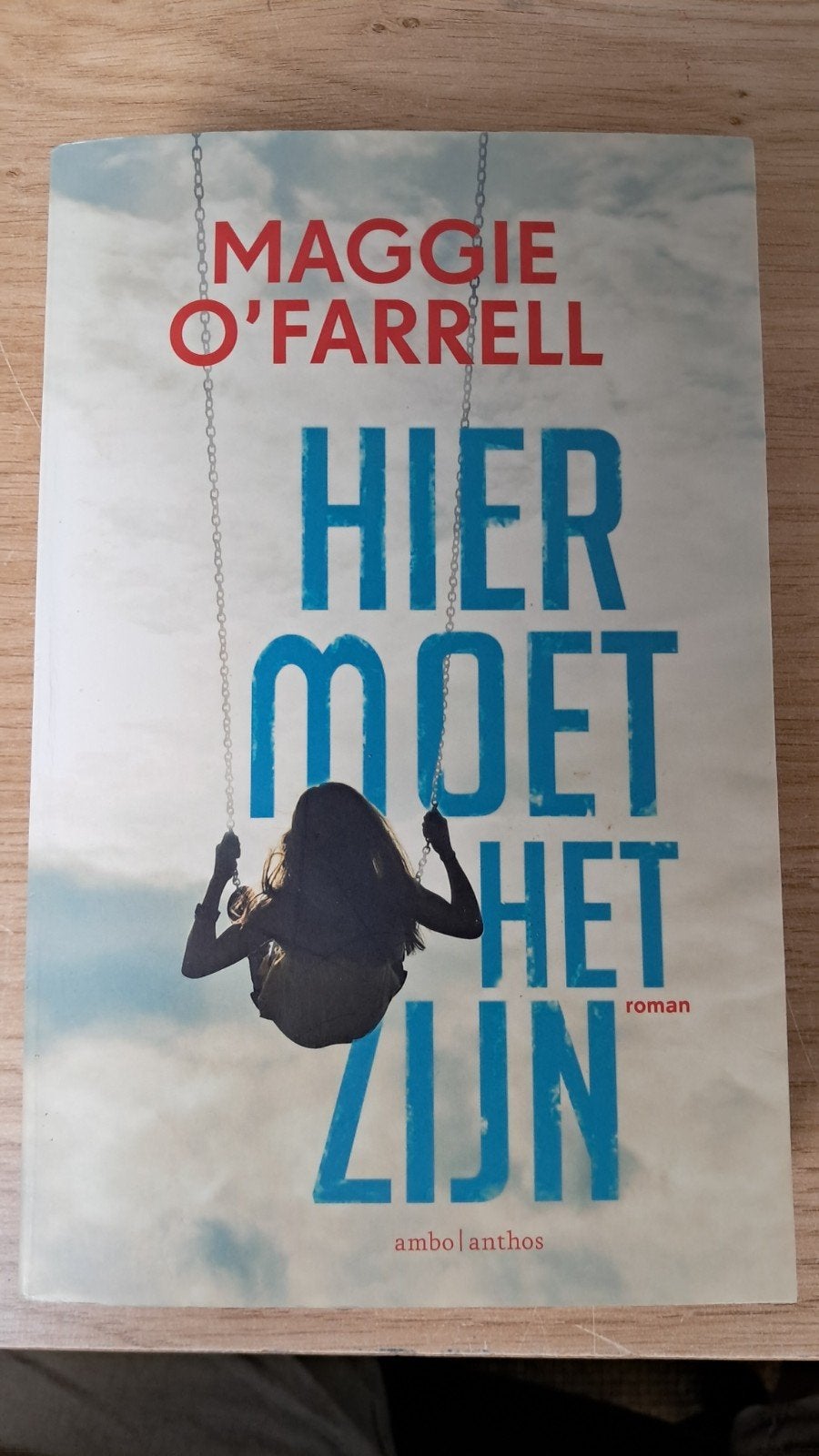 Maggie O'Farrell - Hier moet het zijn, Ophalen of Verzenden, Zo goed als nieuw, Maggie O'Farrell