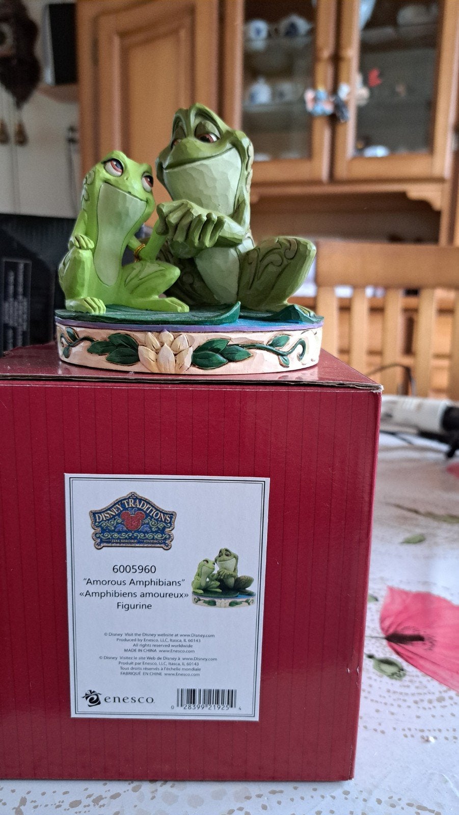Disney Traditions "Amorous Amphibians" beeldje, Ophalen, Zo goed als nieuw