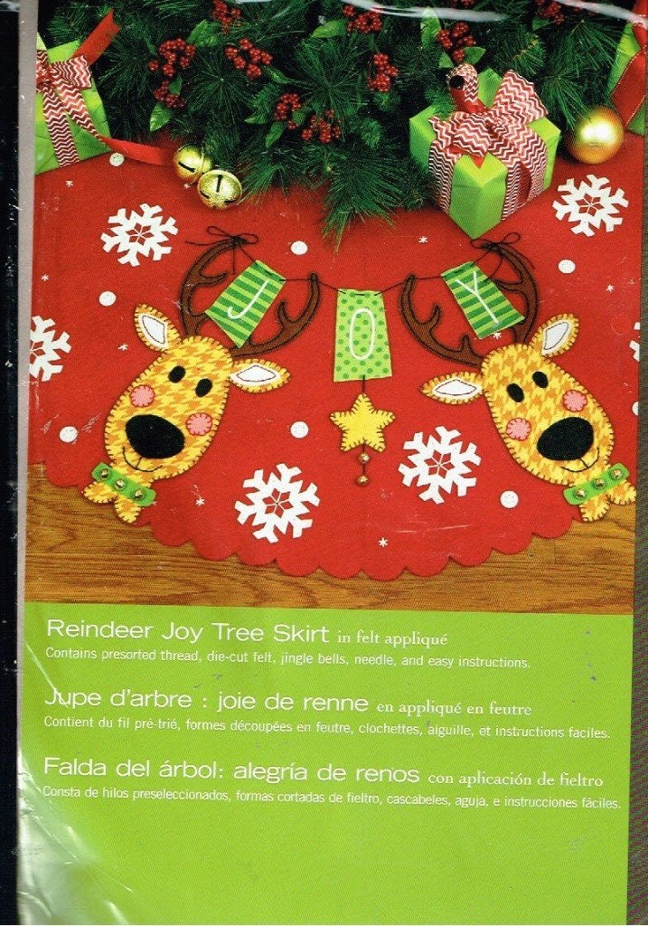 Cado dimensions borduur-/viltpakket, REINDEER JOY TREE SKIRT, Ophalen of Verzenden, Nieuw, Handborduren, Borduurpakket