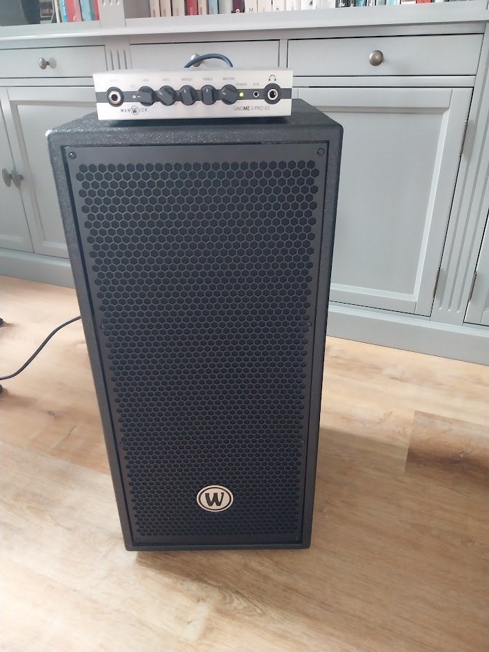 Warwick Gnome i Pro V2 +Warwick Gnome Pro CAB + Draagband, Ophalen, Zo goed als nieuw, Basgitaar, 100 watt of meer