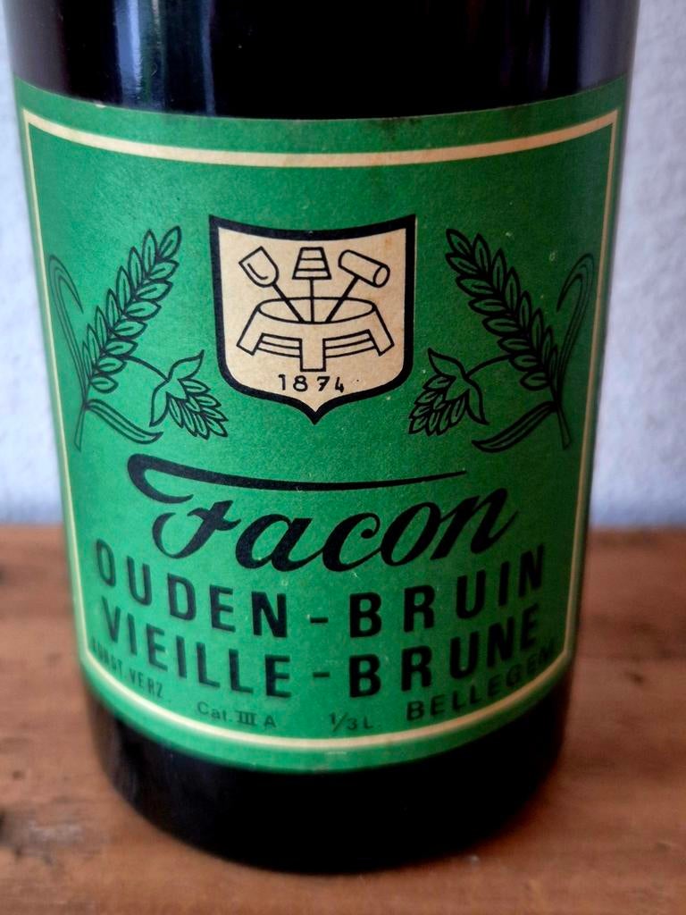 Verzamelaar FACON zeer oud apart vol flesje oud Bruin bier, Ophalen of Verzenden, Zo goed als nieuw, Flesje(s), Overige merken