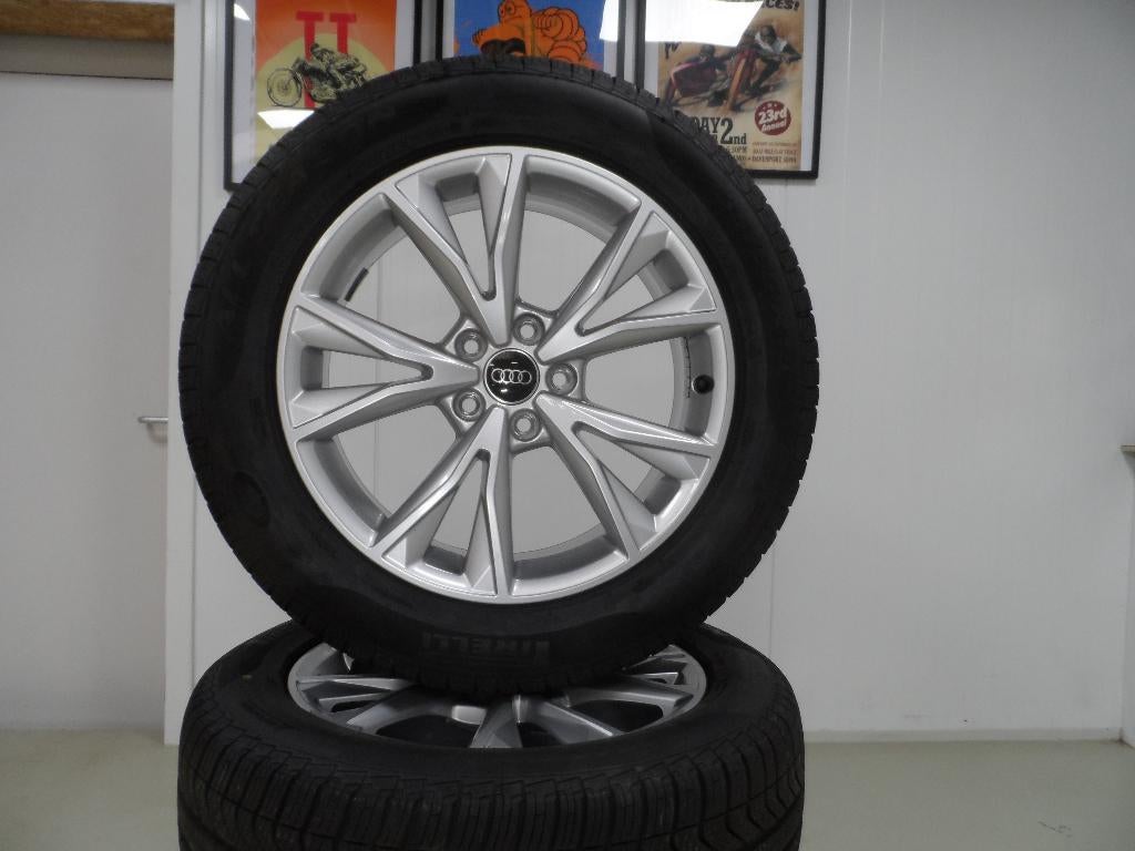 18 inch Audi Q3 origineel velgen + bijna nieuwe all season, Auto-onderdelen, Banden en Velgen, Banden en Velgen, All Season, 18 inch