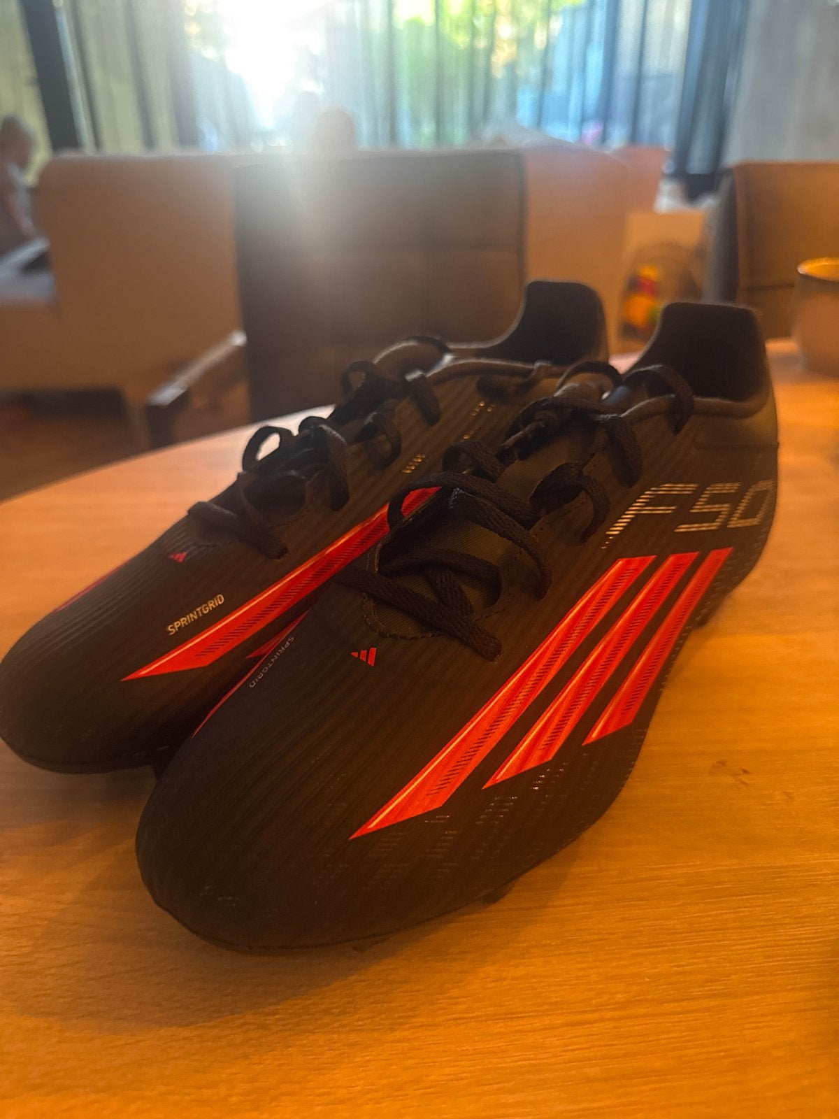ADIDAS Voetbalschoenen maat 45 F50 FG Black Pack Club, Maat XS of kleiner, Ophalen, Nieuw, Schoenen