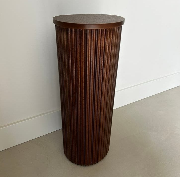 Piëdestal H&M home, 66 cm hoog, bruin, walnoot, zuil, pilaar, Huis en Inrichting, Woonaccessoires | Zuilen en Pilaren, Ophalen of Verzenden