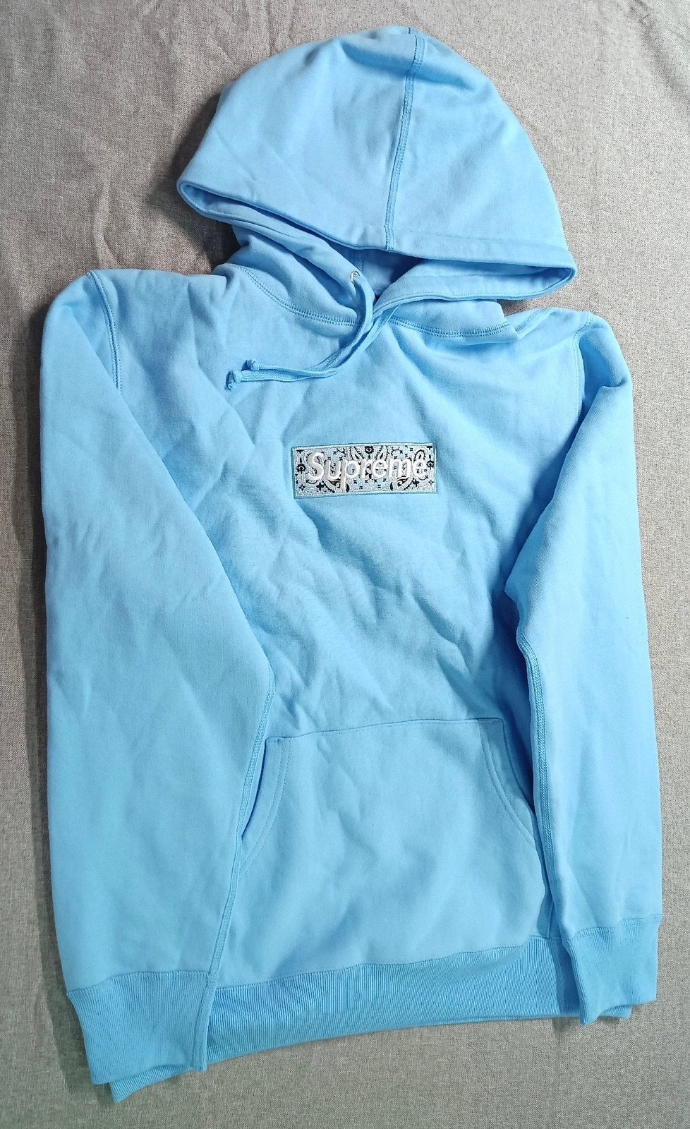 Supreme FW19 Bandana Box Logo Hoodie - Light Blue, Ophalen of Verzenden, Zo goed als nieuw, Maat 48/50 (M), Blauw