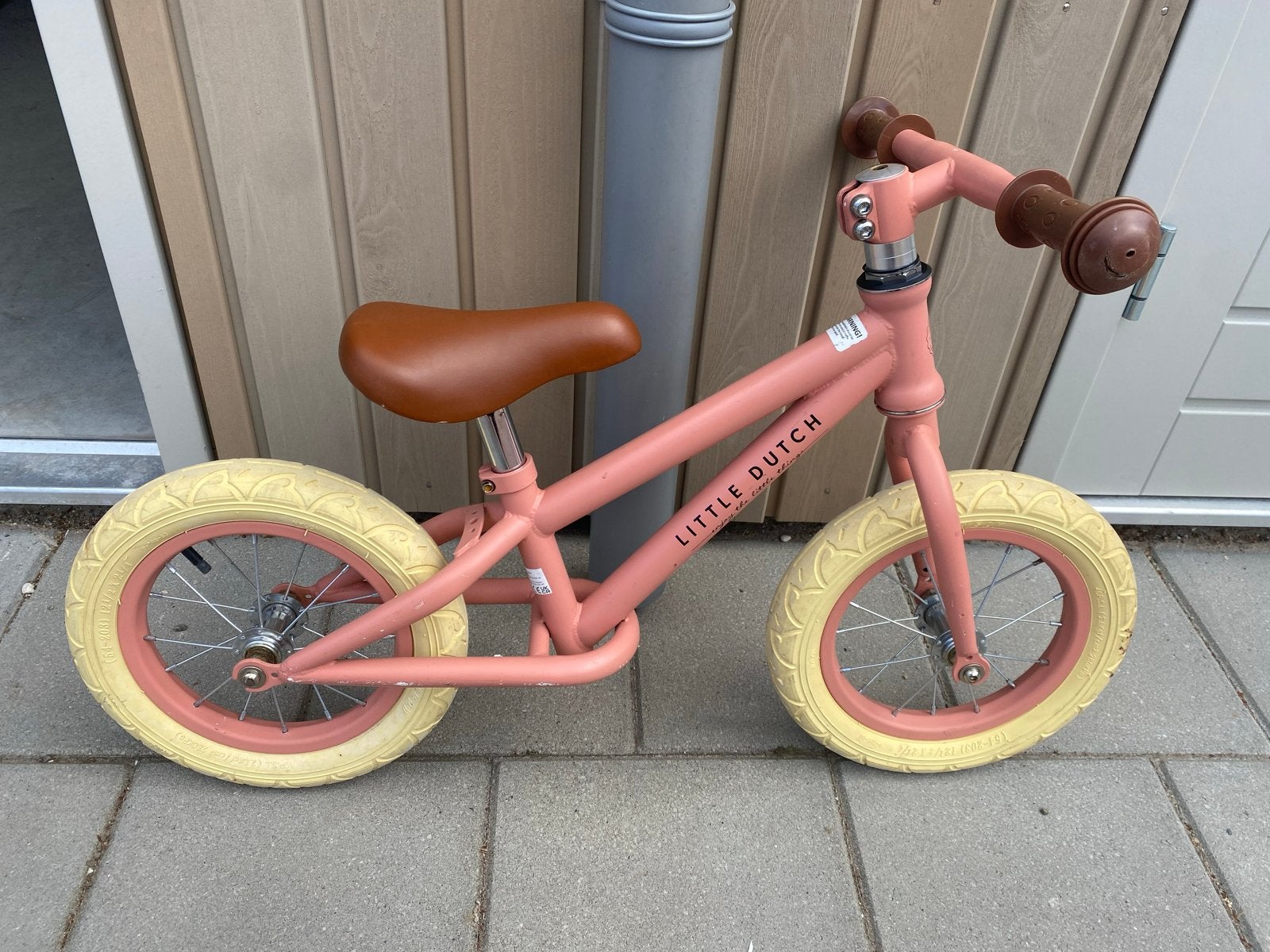Little Dutch roze loopfiets, Ophalen, Gebruikt, Minder dan 16 inch