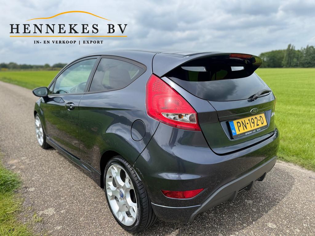 Ford Fiesta 1.6 Ghia Clima, Auto's, 1596 cc, Stof, Gebruikt, 4 cilinders