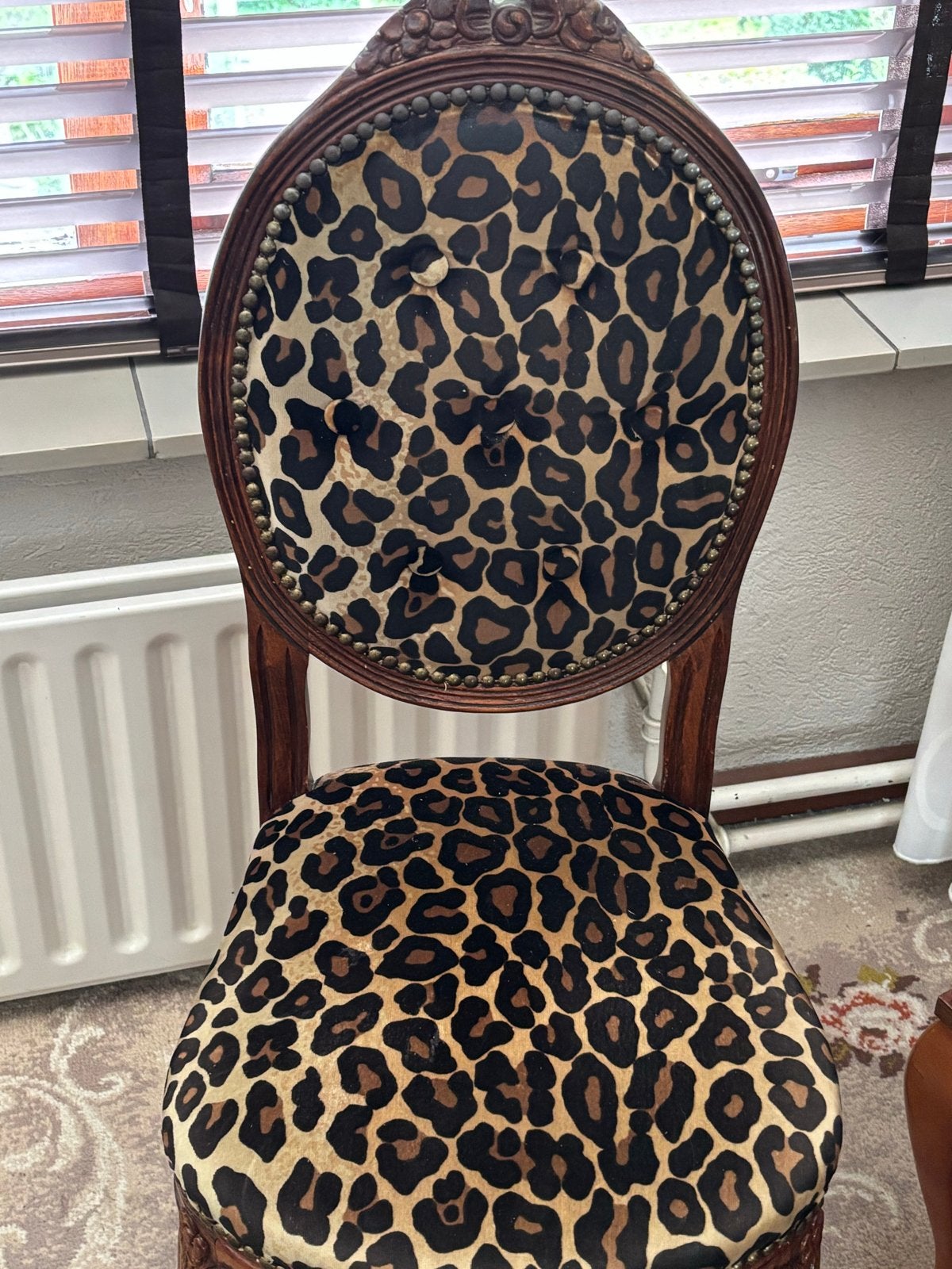 Vintage stoel met luipaardprint bekleding, Ophalen