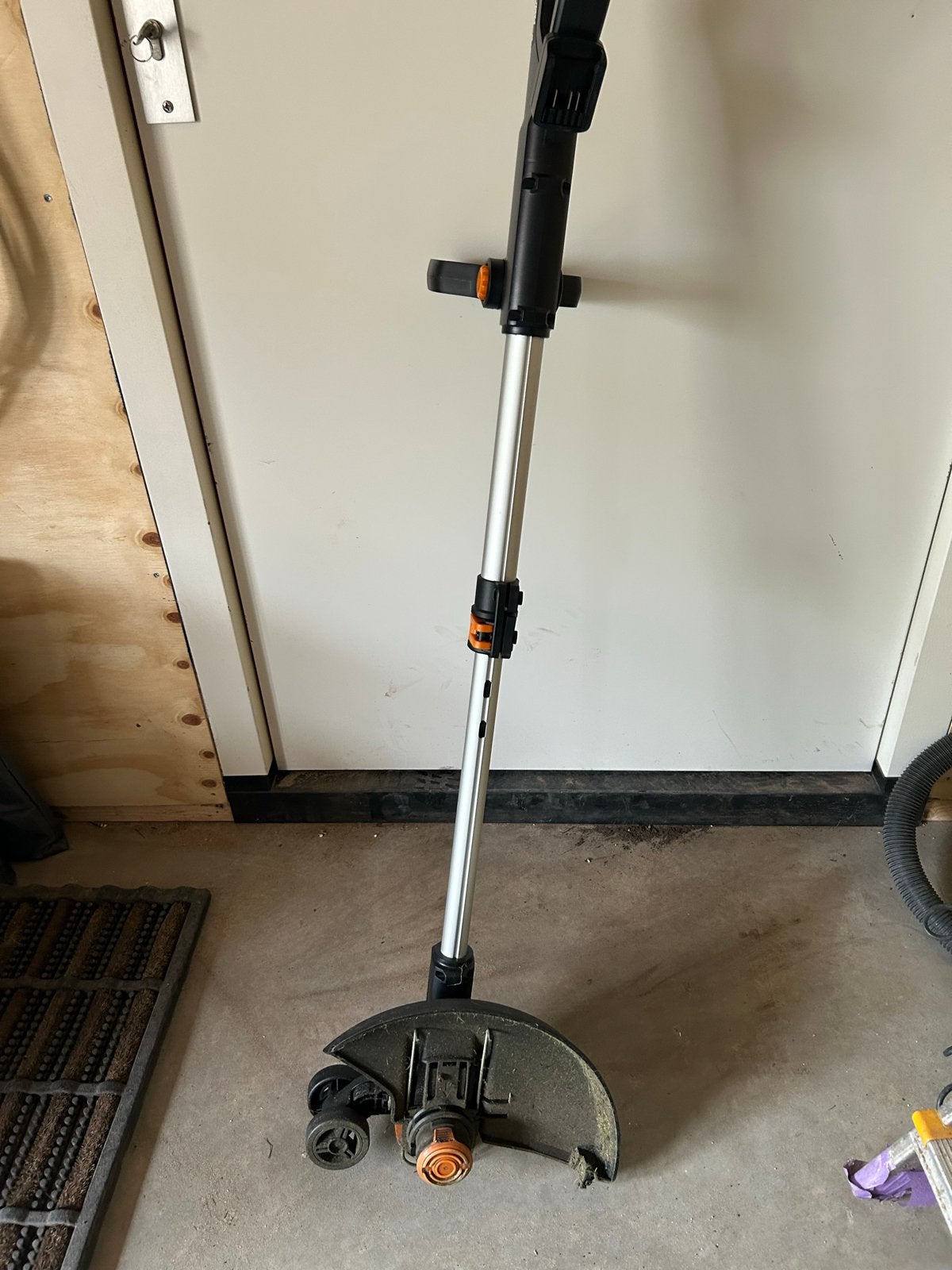 Worx grastrimmer - Perfect voor tuinonderhoud, Ophalen, Gebruikt, 30 tot 50 cm, Accu