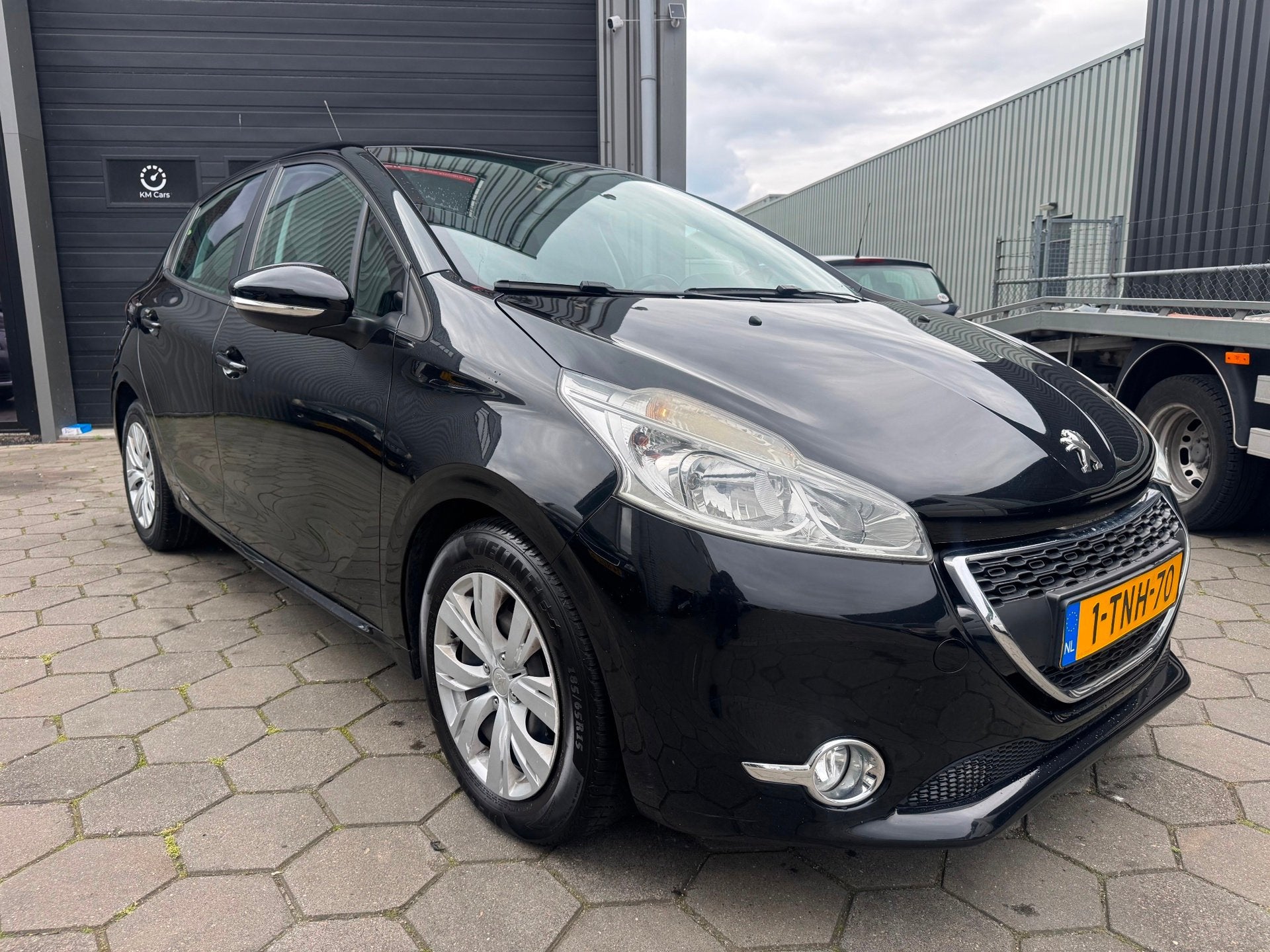 Peugeot 208 1.6 e-HDi Blue Lease - N.a.p - Airco - Navi - Bj, Auto's, Peugeot, Voorwielaandrijving, Euro 5, Stof, Gebruikt