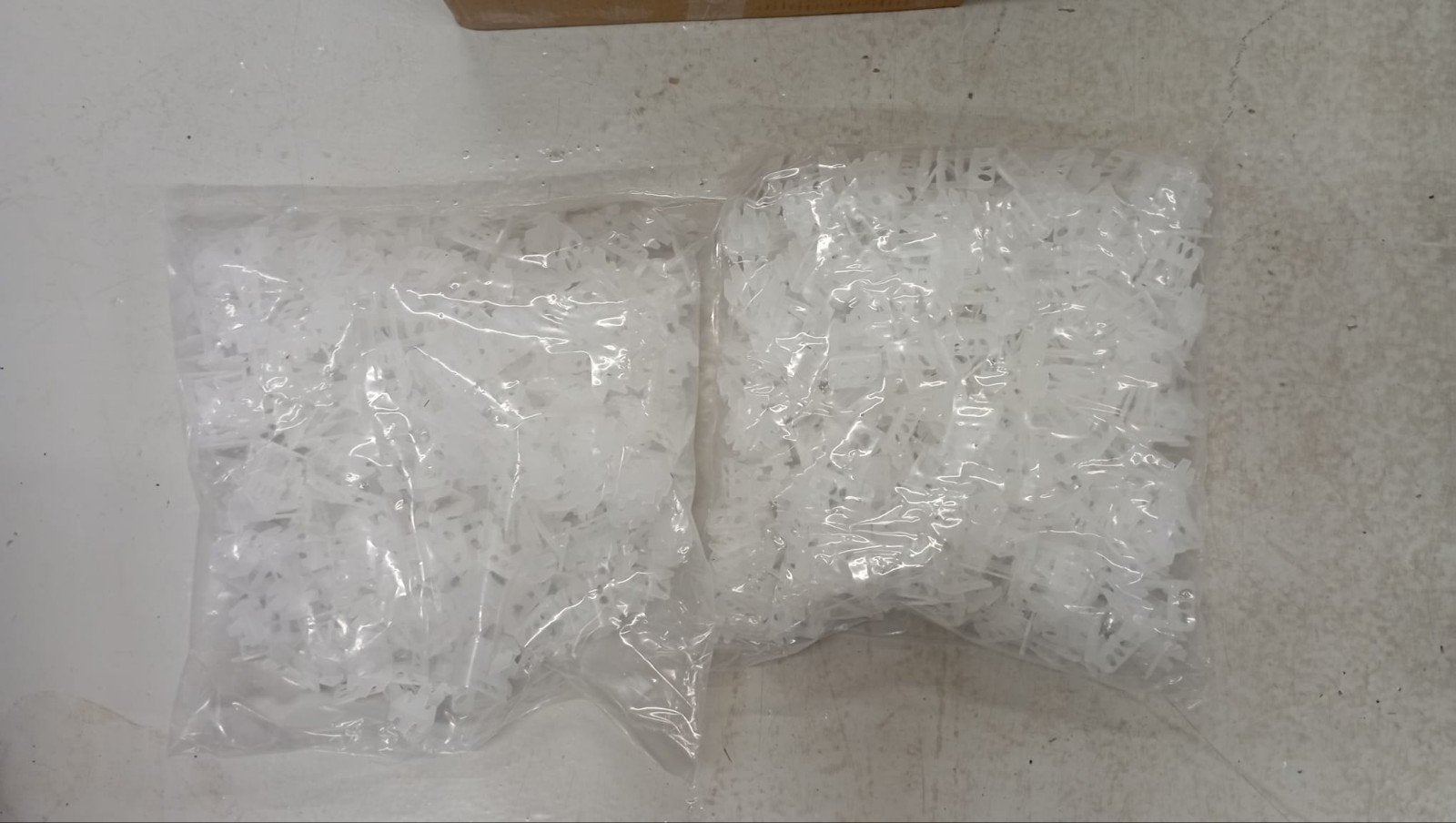 Tegel levelling clips (nieuw) + spieën (gebruikt), Overige materialen, Wandtegels, Nieuw, Minder dan 20 cm
