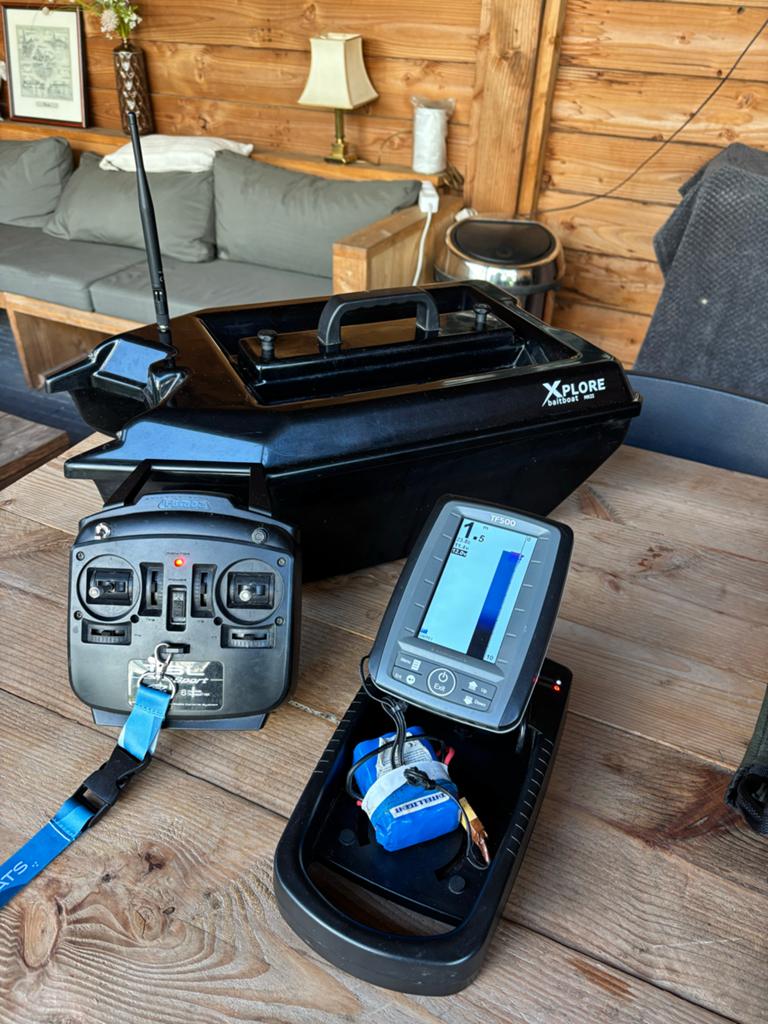Voerboot Xplore Baitboat met Toslon TF500 en extra's, Ophalen, Gebruikt, Overige typen