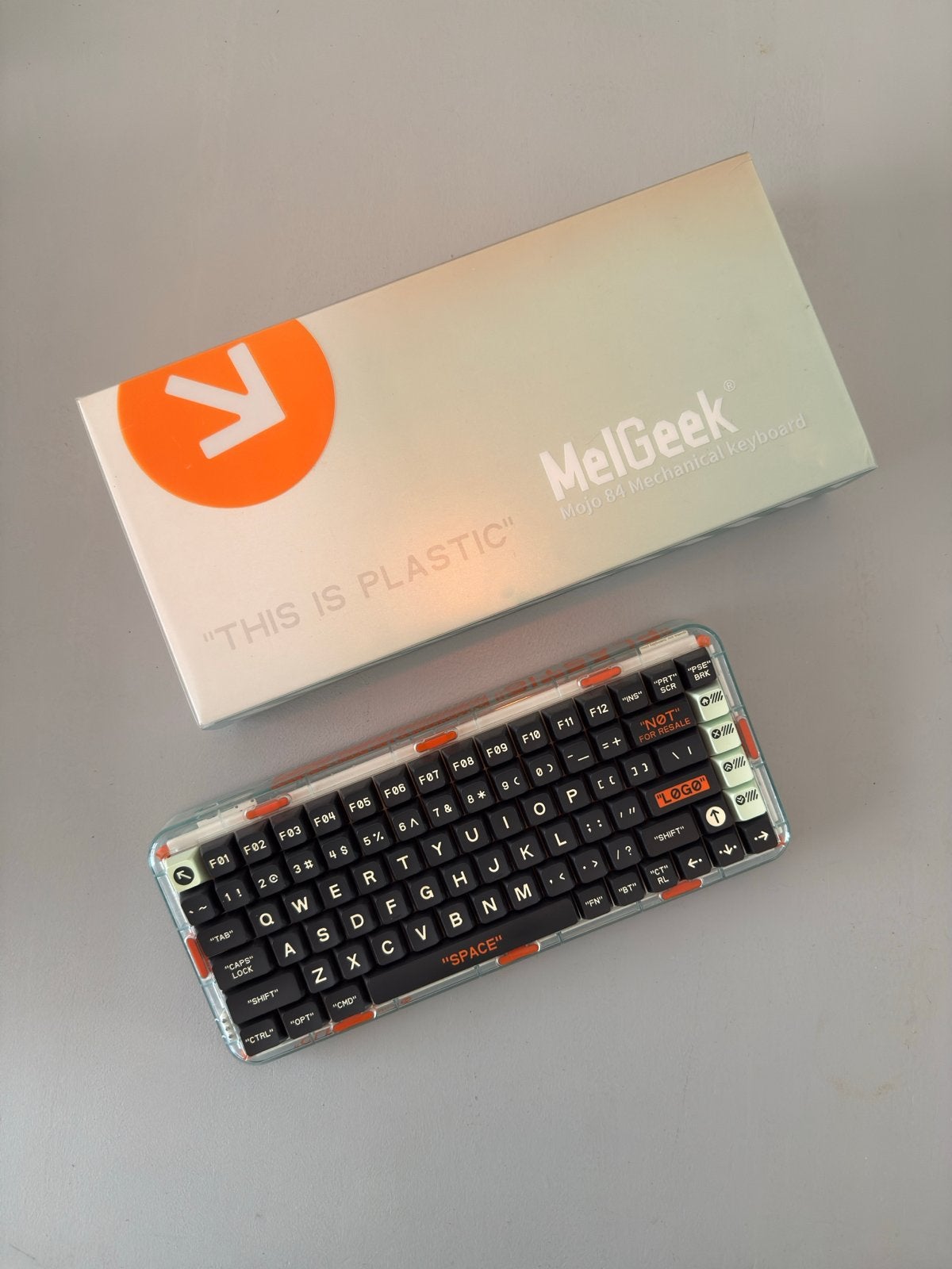 Melgeek Mojo84 Mechanisch Toetsenbord - Compact & Draadloos, Draadloze ontvanger, Ophalen of Verzenden, Zo goed als nieuw, Draadloos